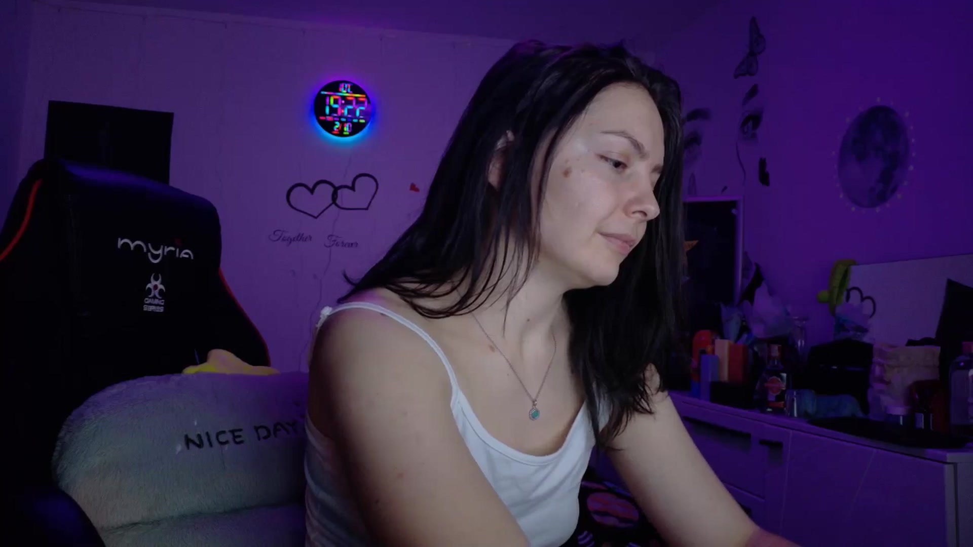Gallery image thumbnail from YreneA's myfreecams stream on, 02/10/2026, 18:58 image 9 of 20