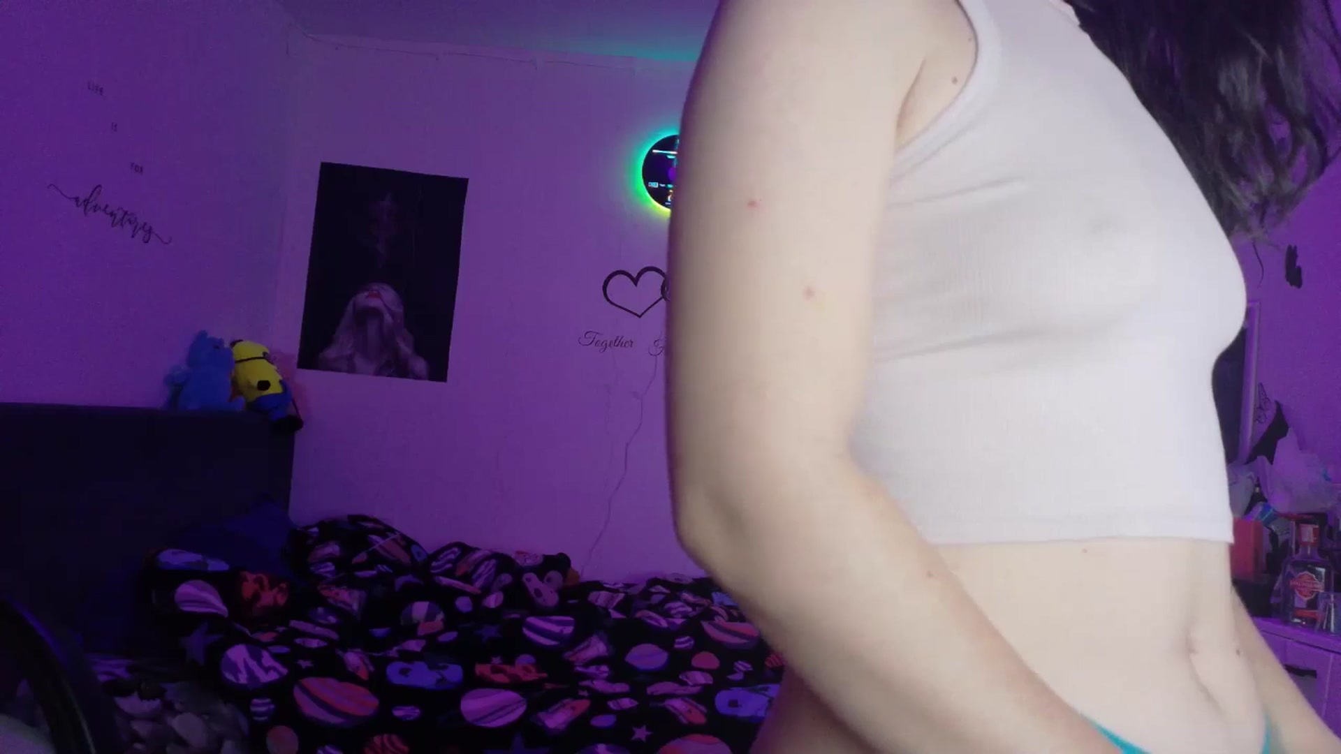 Gallery image thumbnail from YreneA's myfreecams stream on, 02/16/2026, 05:19 image 16 of 20