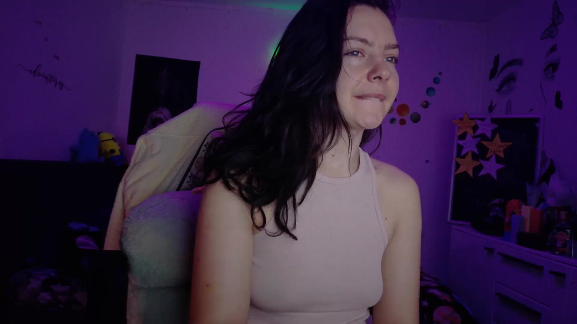 Gallery image thumbnail from YreneA's myfreecams stream on, 02/16/2026, 05:19 image 6 of 20