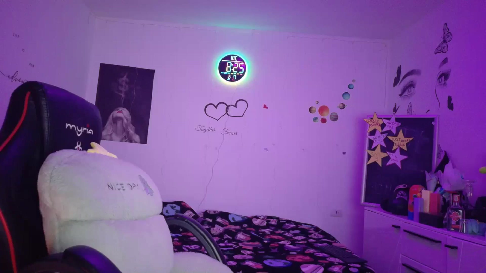 Gallery image thumbnail from YreneA's myfreecams stream on, 02/17/2026, 06:36 image 19 of 20