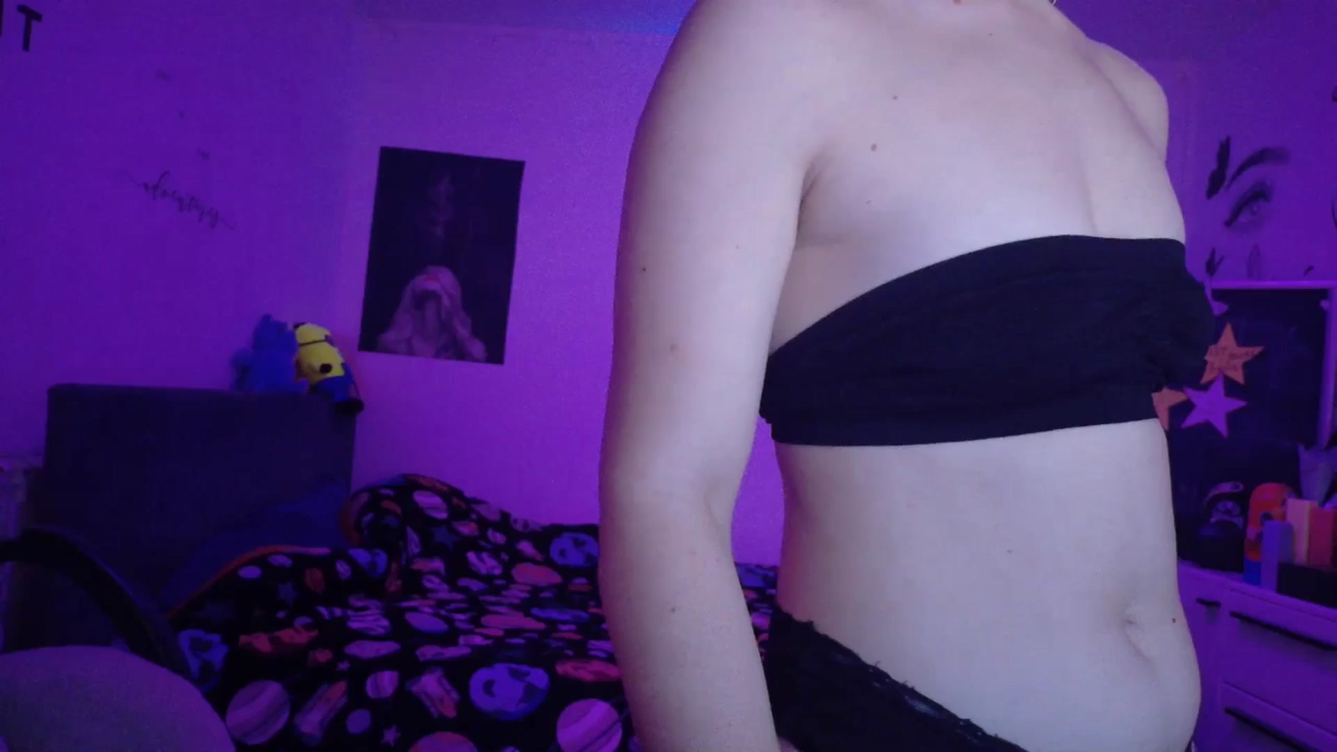 Gallery image thumbnail from YreneA's myfreecams stream on, 02/17/2026, 08:04 image 7 of 20
