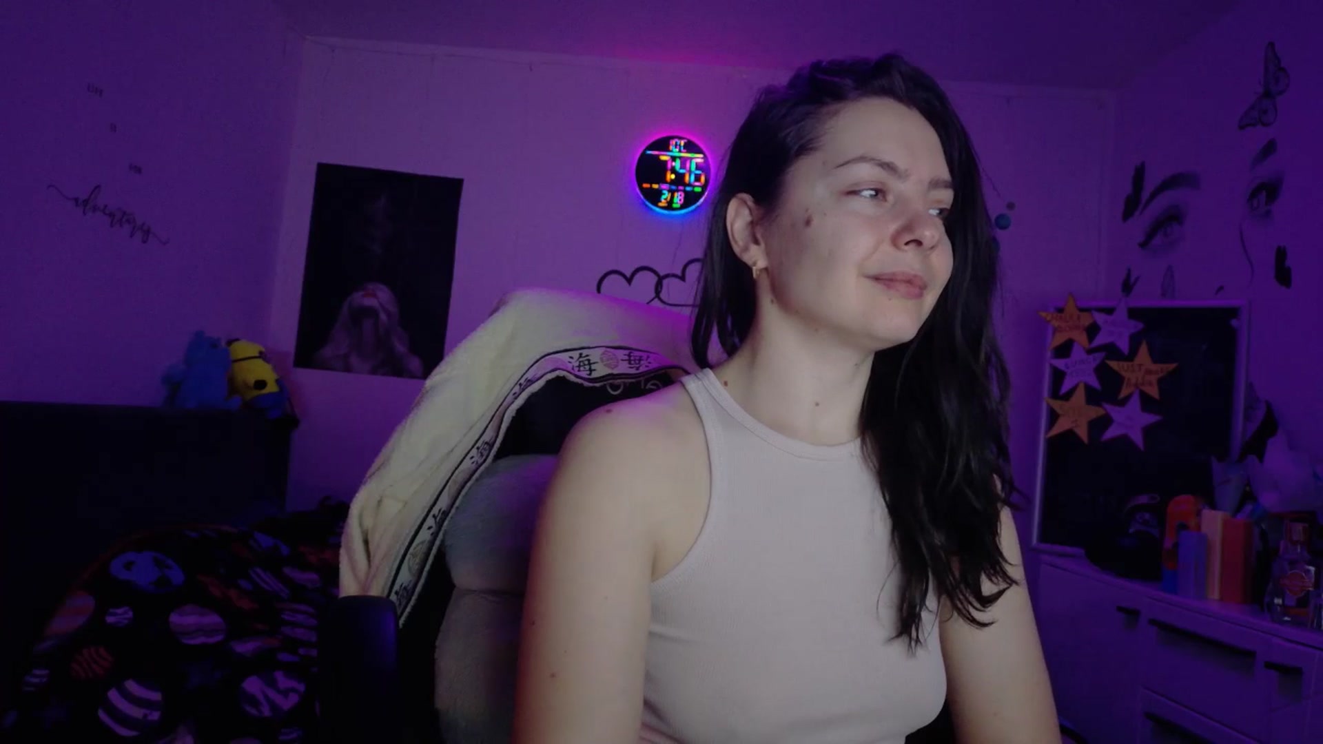 Gallery image thumbnail from YreneA's myfreecams stream on, 02/18/2026, 06:41 image 8 of 20
