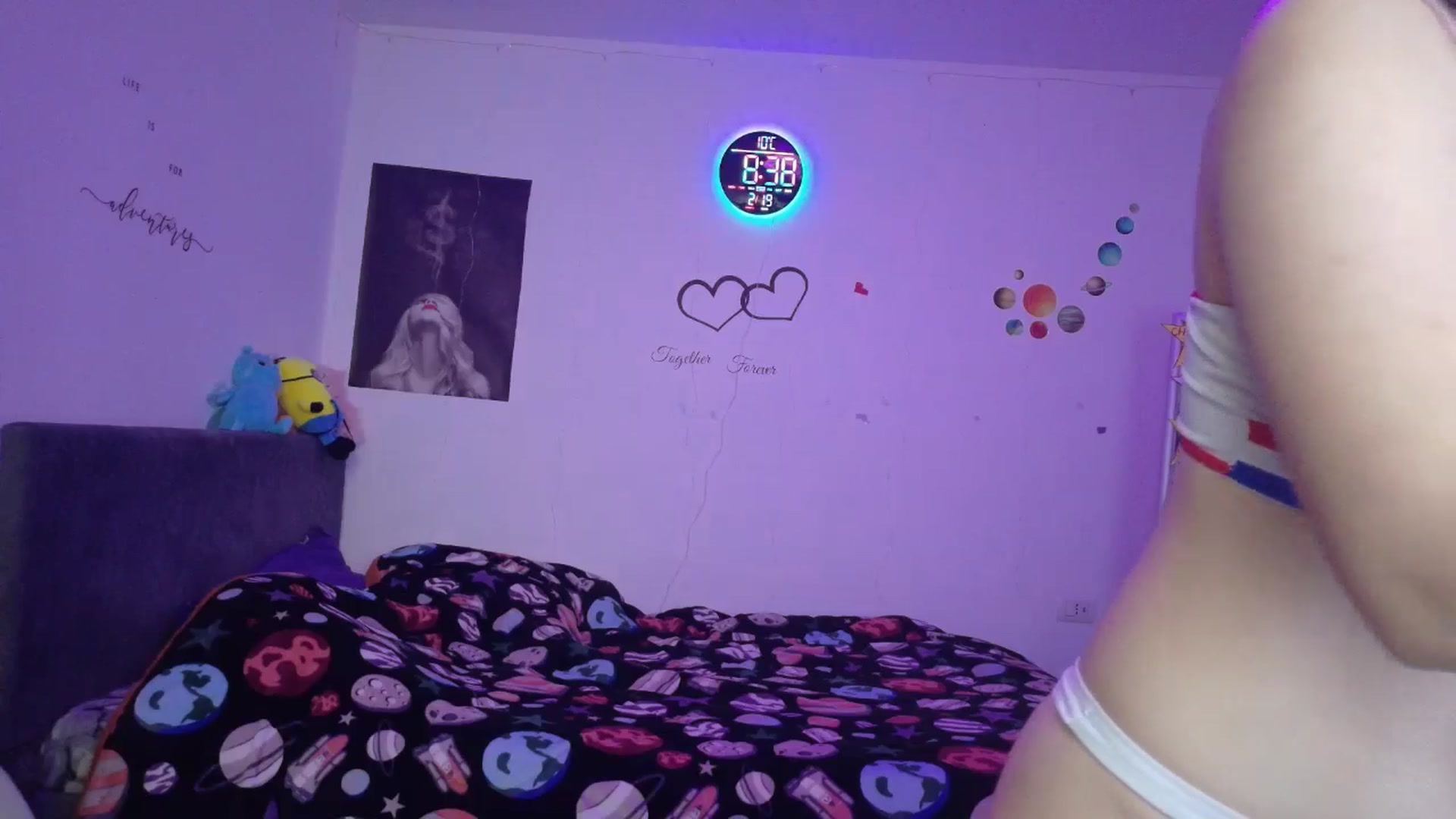 Gallery image thumbnail from YreneA's myfreecams stream on, 02/19/2026, 07:32 image 7 of 20