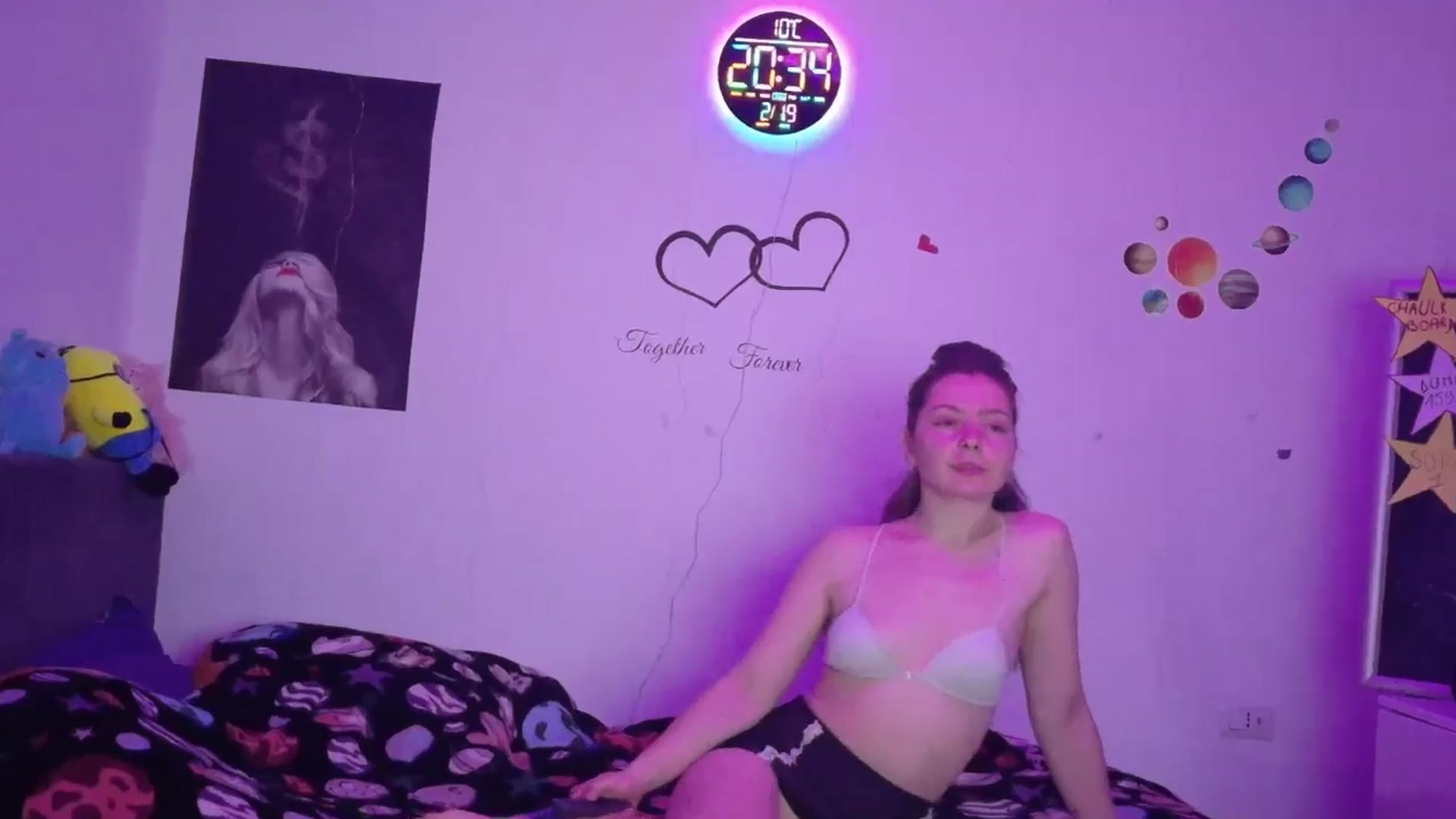 Gallery image thumbnail from YreneA's myfreecams stream on, 02/19/2026, 19:32 image 6 of 20