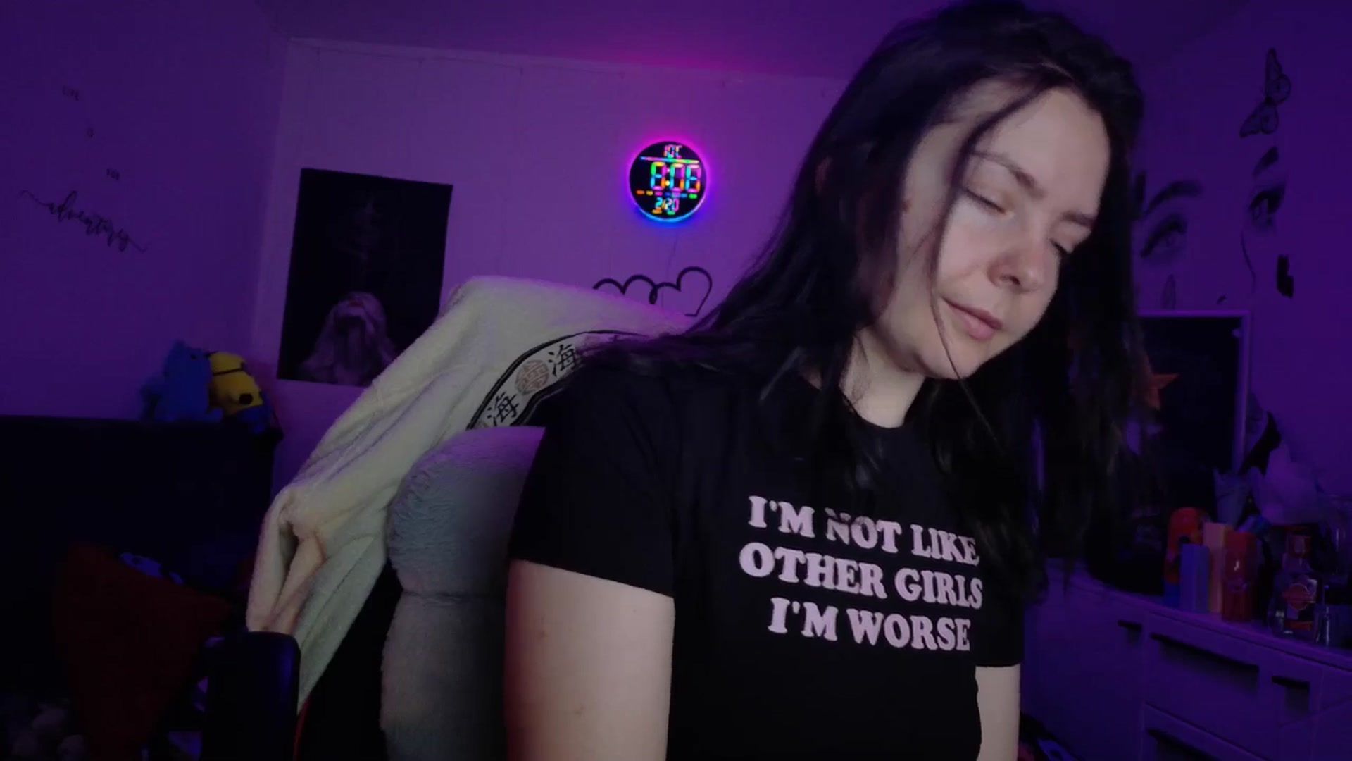 Gallery image thumbnail from YreneA's myfreecams stream on, 02/20/2026, 07:03 image 6 of 20