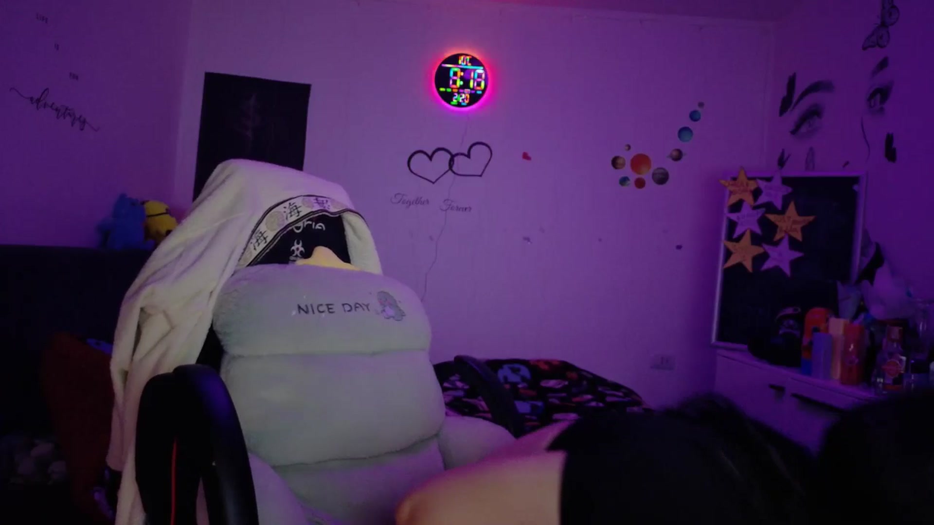 Gallery image thumbnail from YreneA's myfreecams stream on, 02/20/2026, 07:03 image 9 of 20