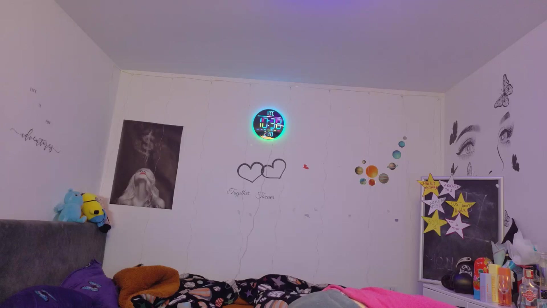 Gallery image thumbnail from YreneA's myfreecams stream on, 02/20/2026, 08:45 image 15 of 20