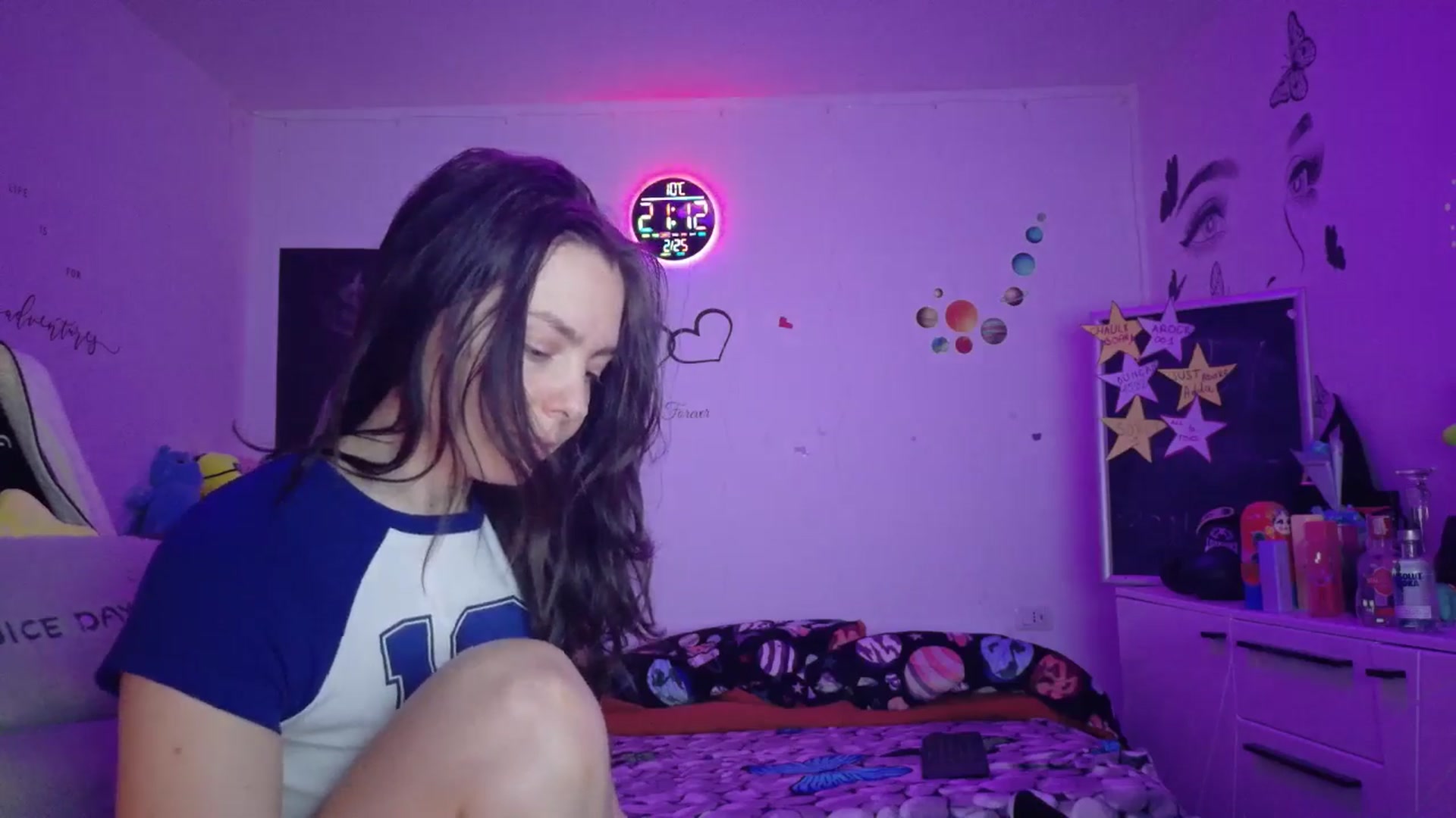 Gallery image thumbnail from YreneA's myfreecams stream on, 02/25/2026, 19:54 image 2 of 20