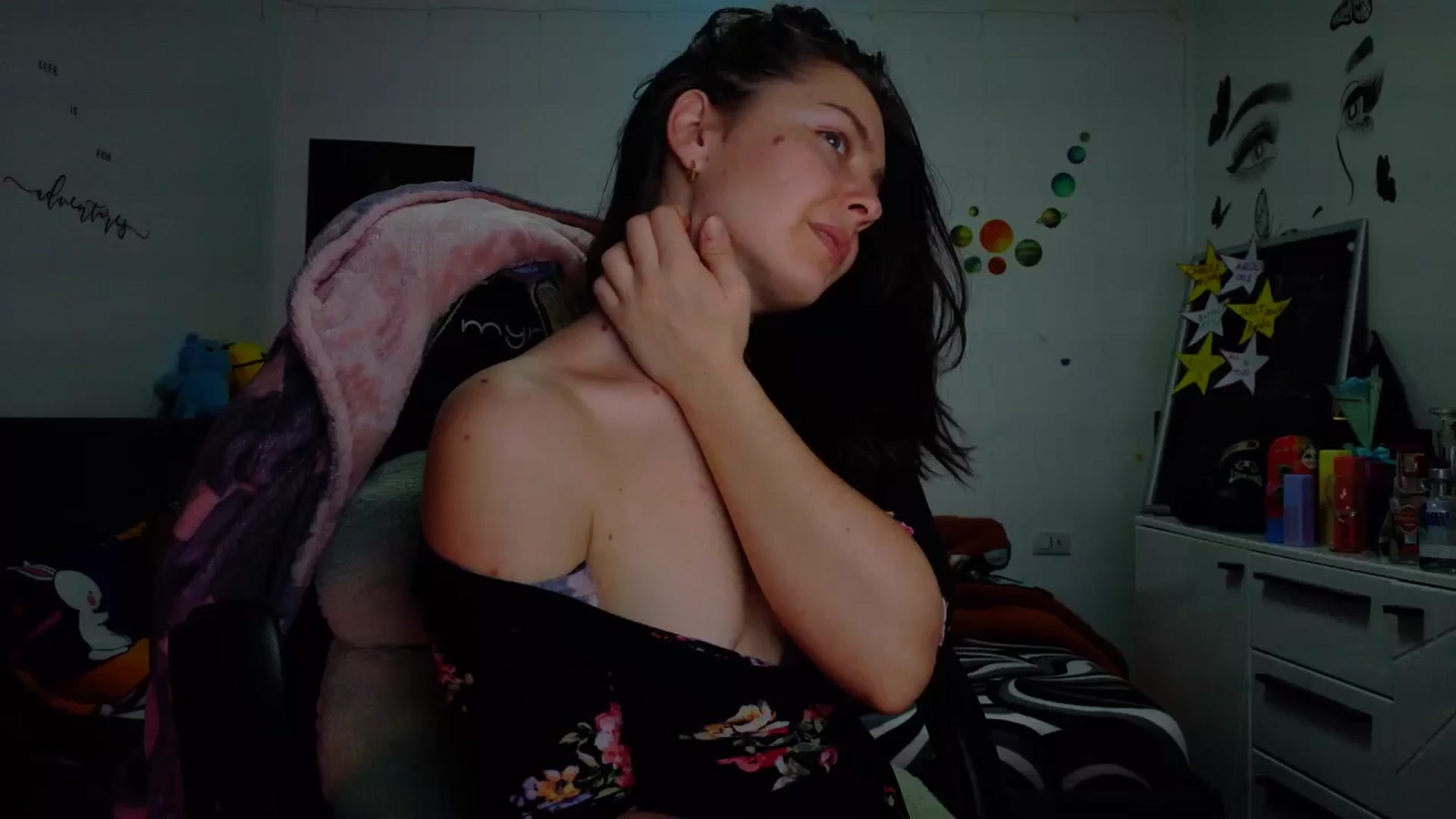 Gallery image thumbnail from YreneA's myfreecams stream on, 02/26/2026, 18:17 image 16 of 20