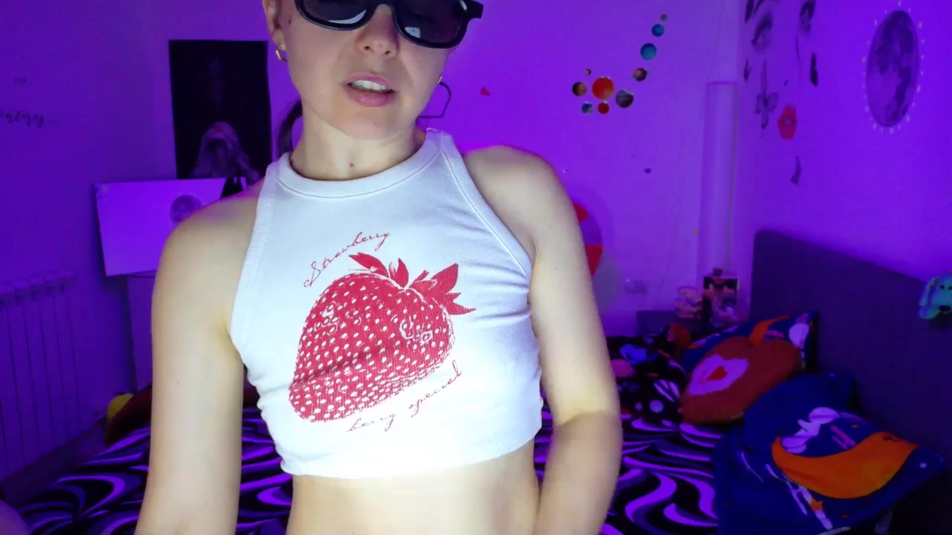 Gallery image thumbnail from YreneA's myfreecams stream on, 02/28/2026, 20:40 image 6 of 20