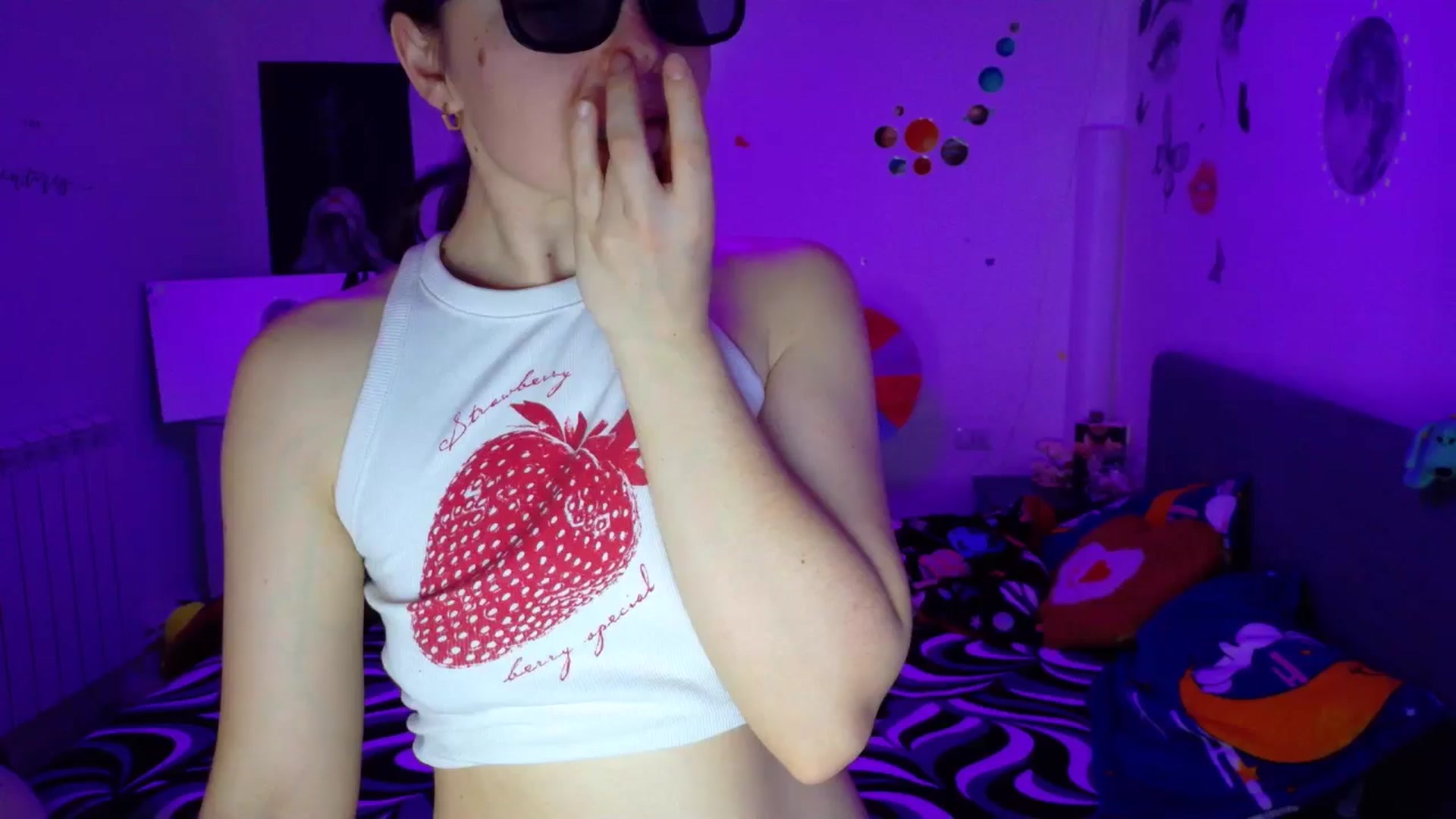 Gallery image thumbnail from YreneA's myfreecams stream on, 02/28/2026, 20:40 image 9 of 20