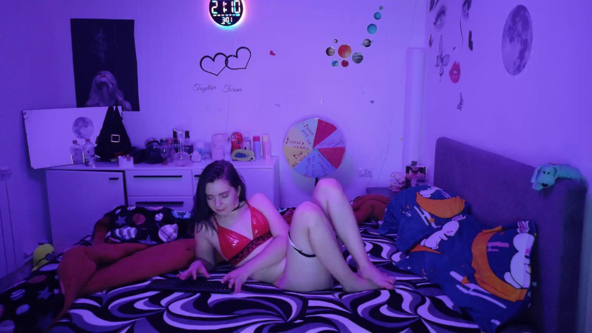 Gallery image thumbnail from YreneA's myfreecams stream on, 03/01/2026, 19:38 image 16 of 20