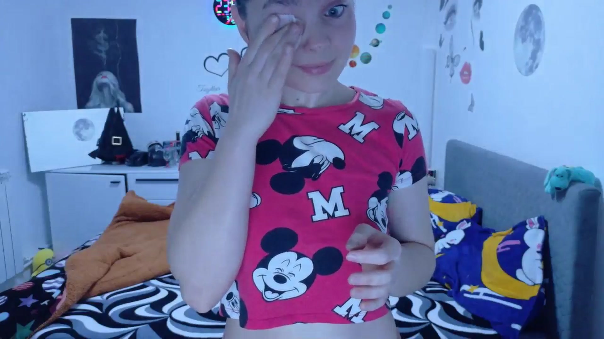 Gallery image thumbnail from YreneA's myfreecams stream on, 03/01/2026, 21:10 image 18 of 20