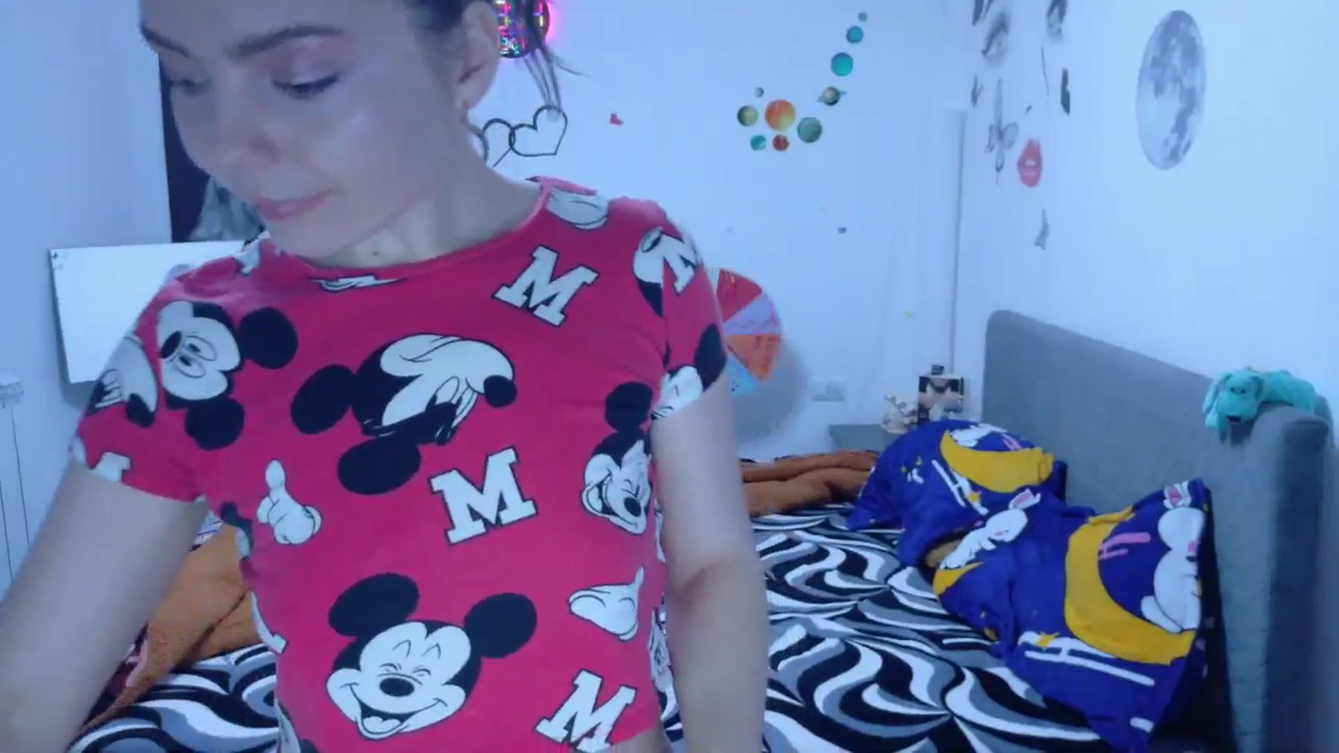 Gallery image thumbnail from YreneA's myfreecams stream on, 03/01/2026, 21:10 image 15 of 20