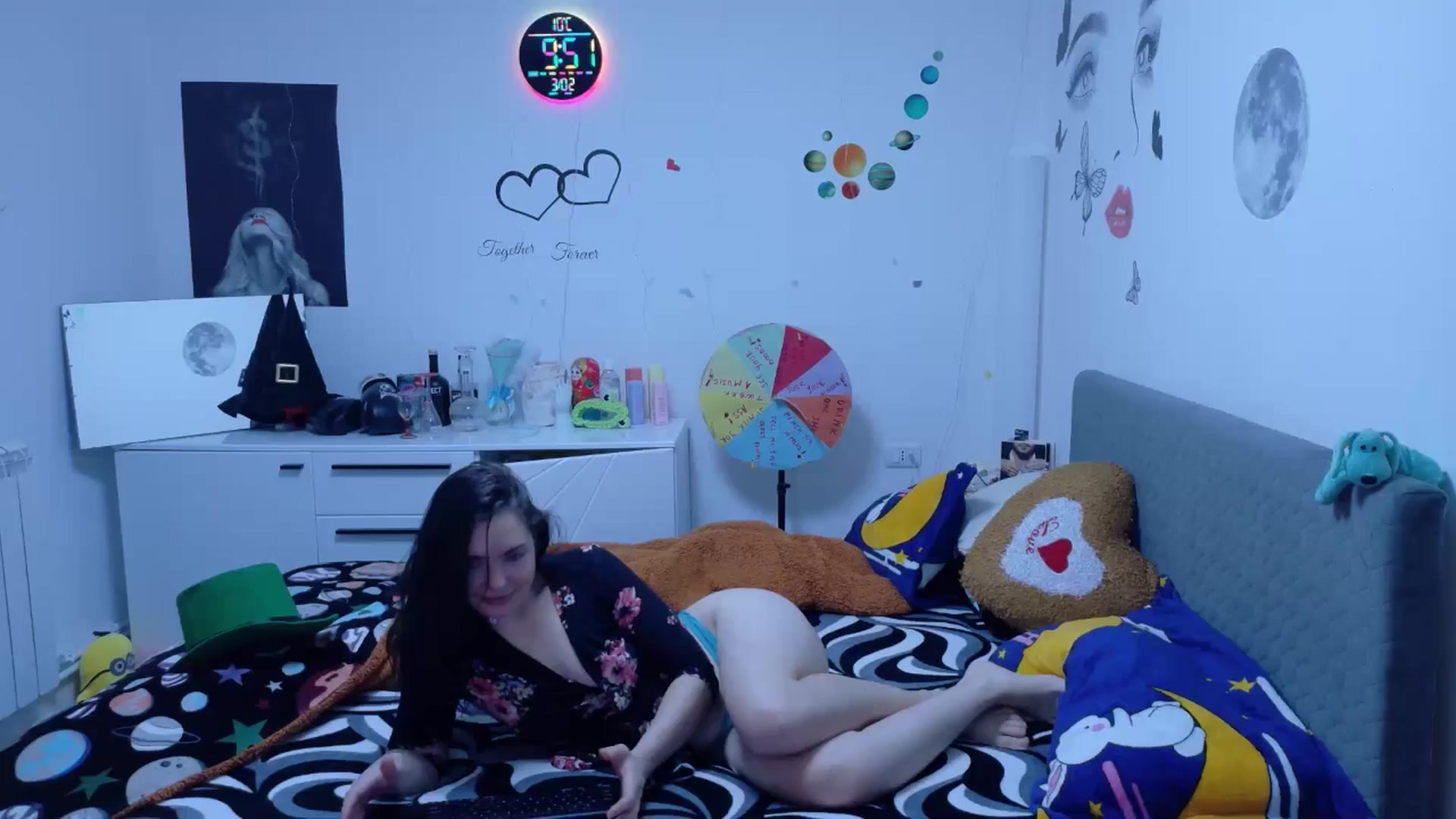 Gallery image thumbnail from YreneA's myfreecams stream on, 03/02/2026, 08:29 image 18 of 20