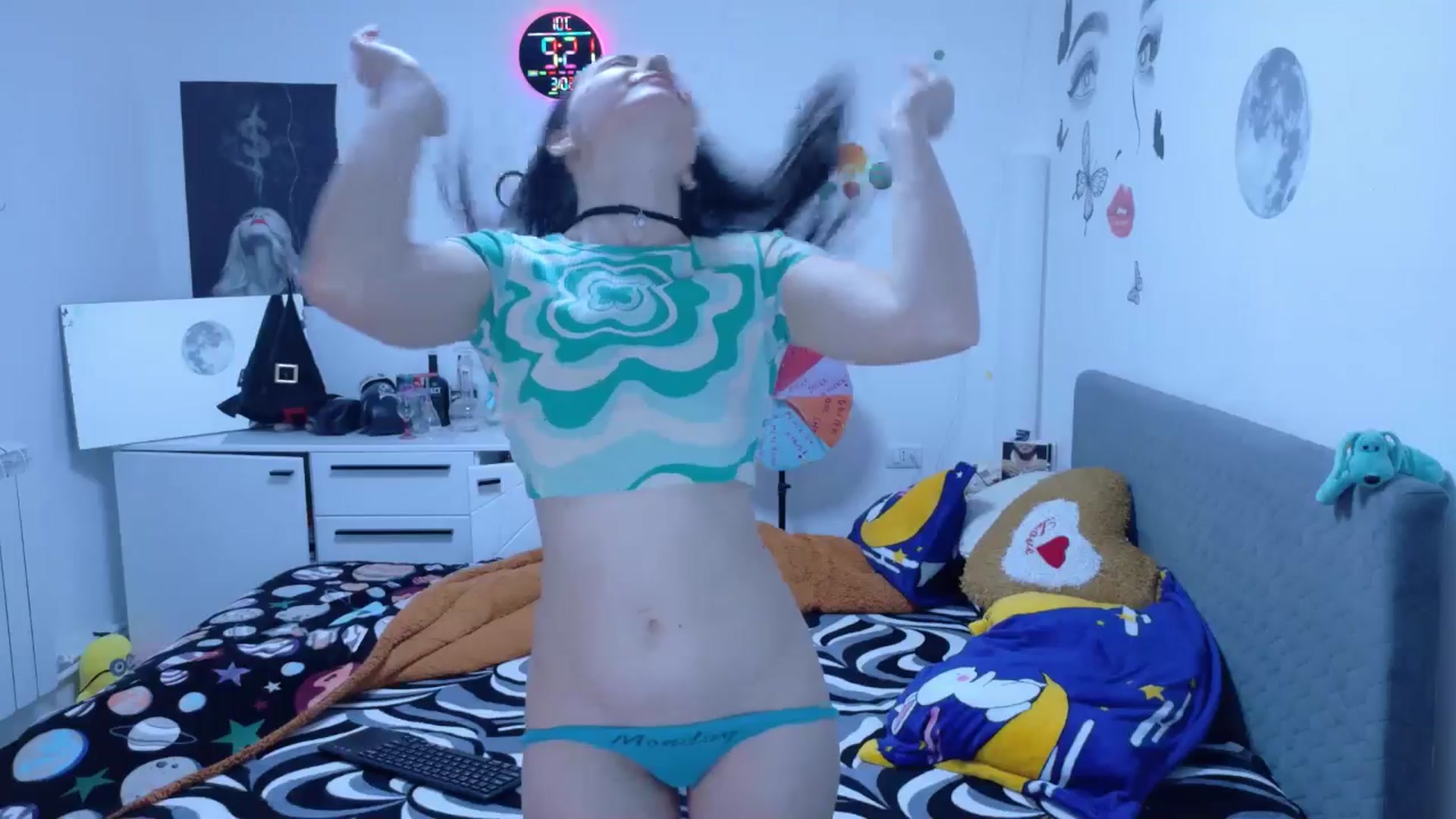 Gallery image thumbnail from YreneA's myfreecams stream on, 03/02/2026, 08:29 image 15 of 20