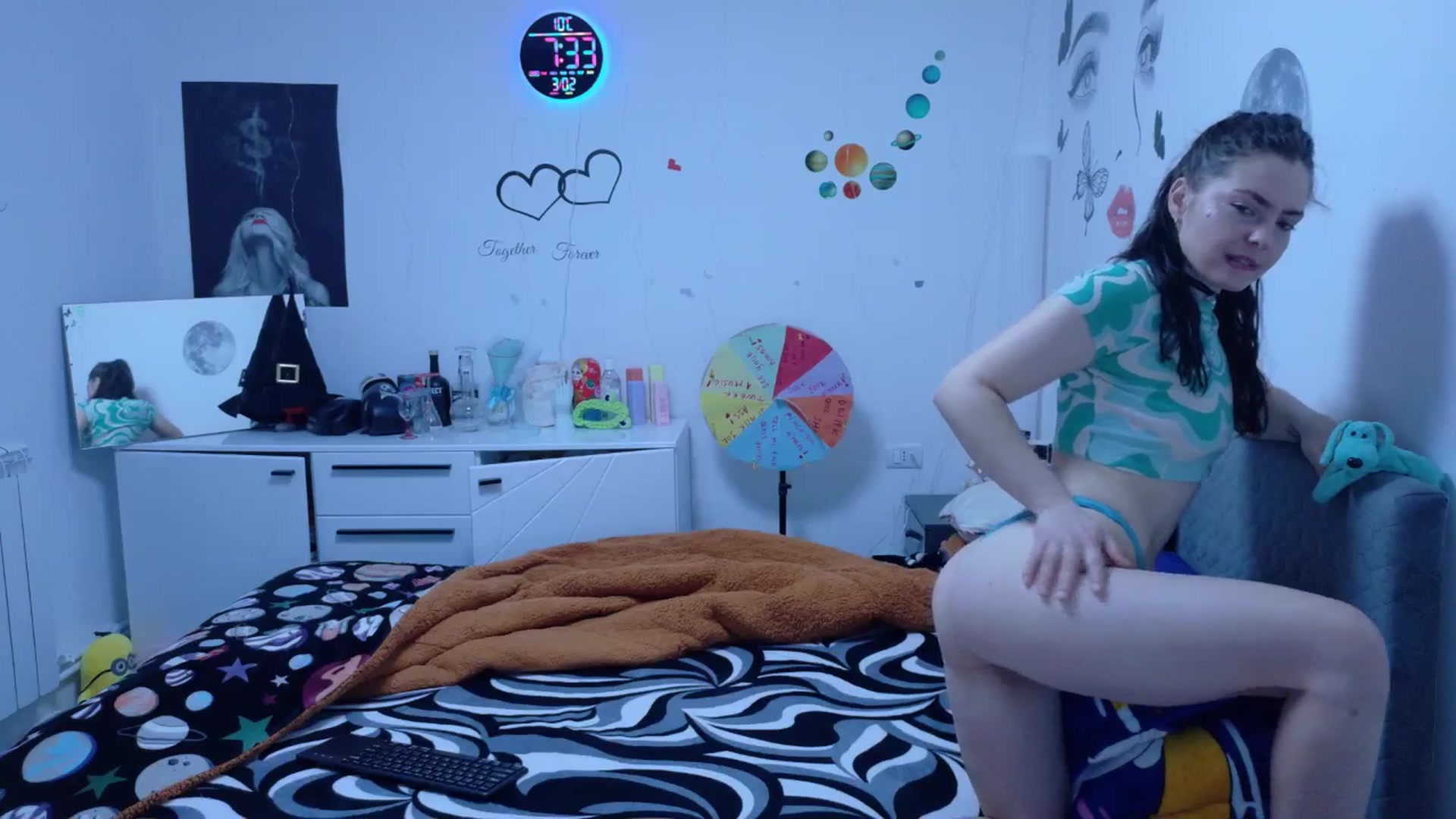 Gallery image thumbnail from YreneA's myfreecams stream on, 03/02/2026, 08:29 image 5 of 20
