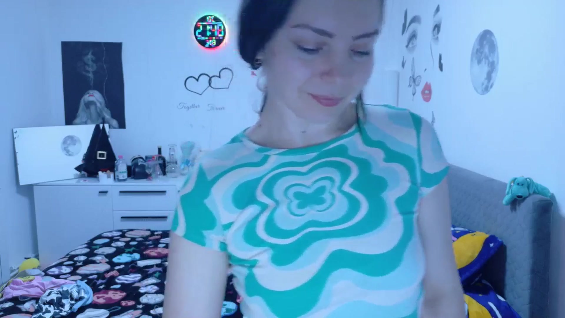 Gallery image thumbnail from YreneA's myfreecams stream on, 03/03/2026, 20:02 image 16 of 20