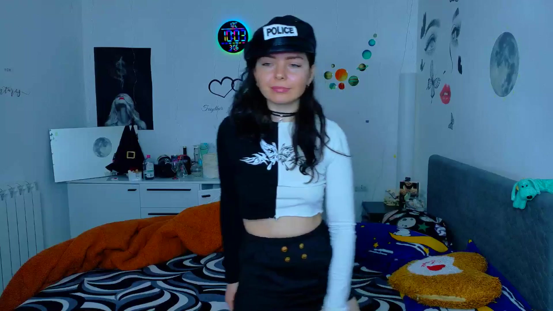 Gallery image thumbnail from YreneA's myfreecams stream on, 03/06/2026, 08:11 image 19 of 20