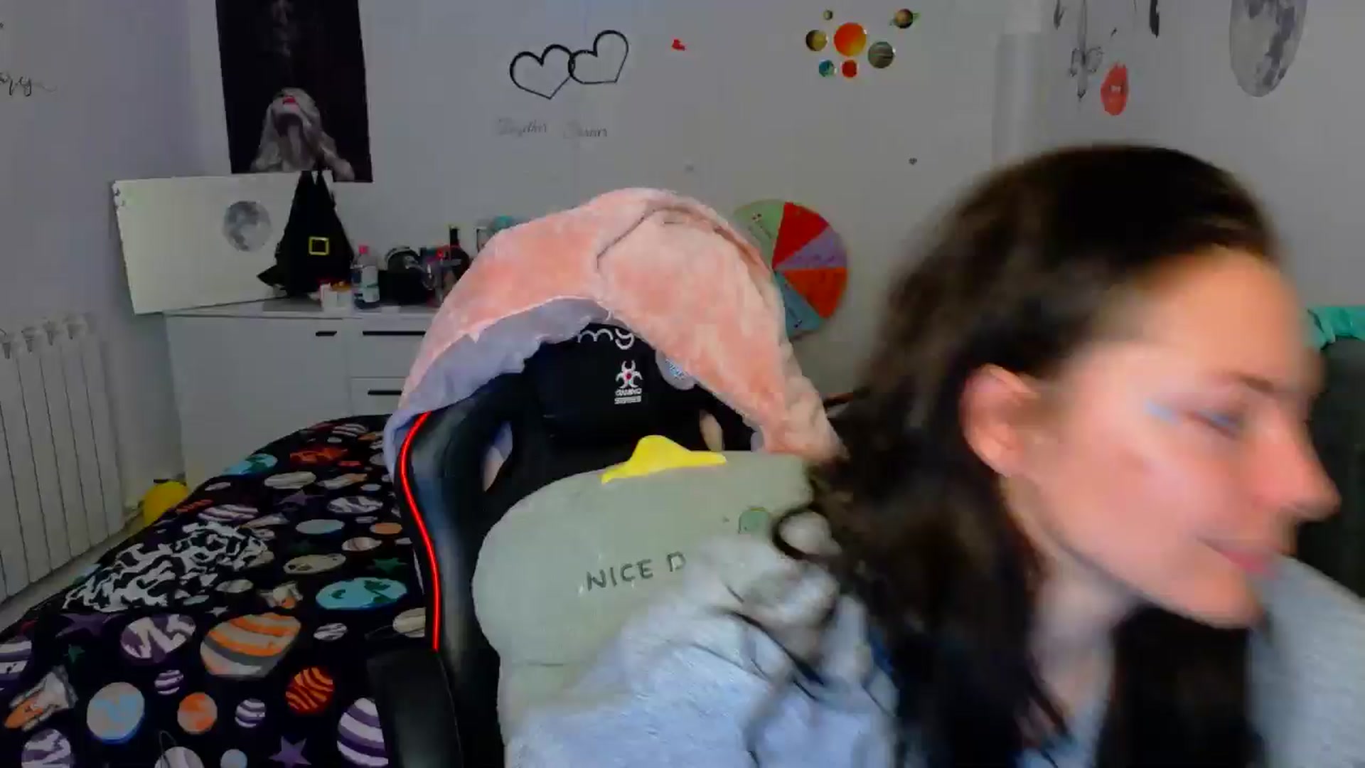 Gallery image thumbnail from YreneA's myfreecams stream on, 03/06/2026, 13:03 image 1 of 20