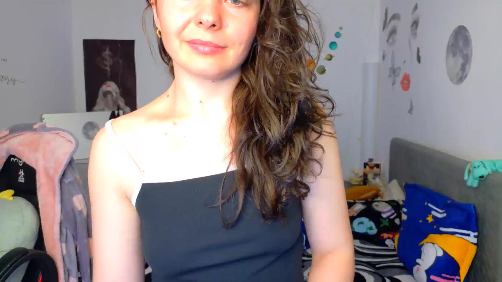 Gallery image thumbnail from YreneA's myfreecams stream on, 03/08/2026, 08:40 image 18 of 20