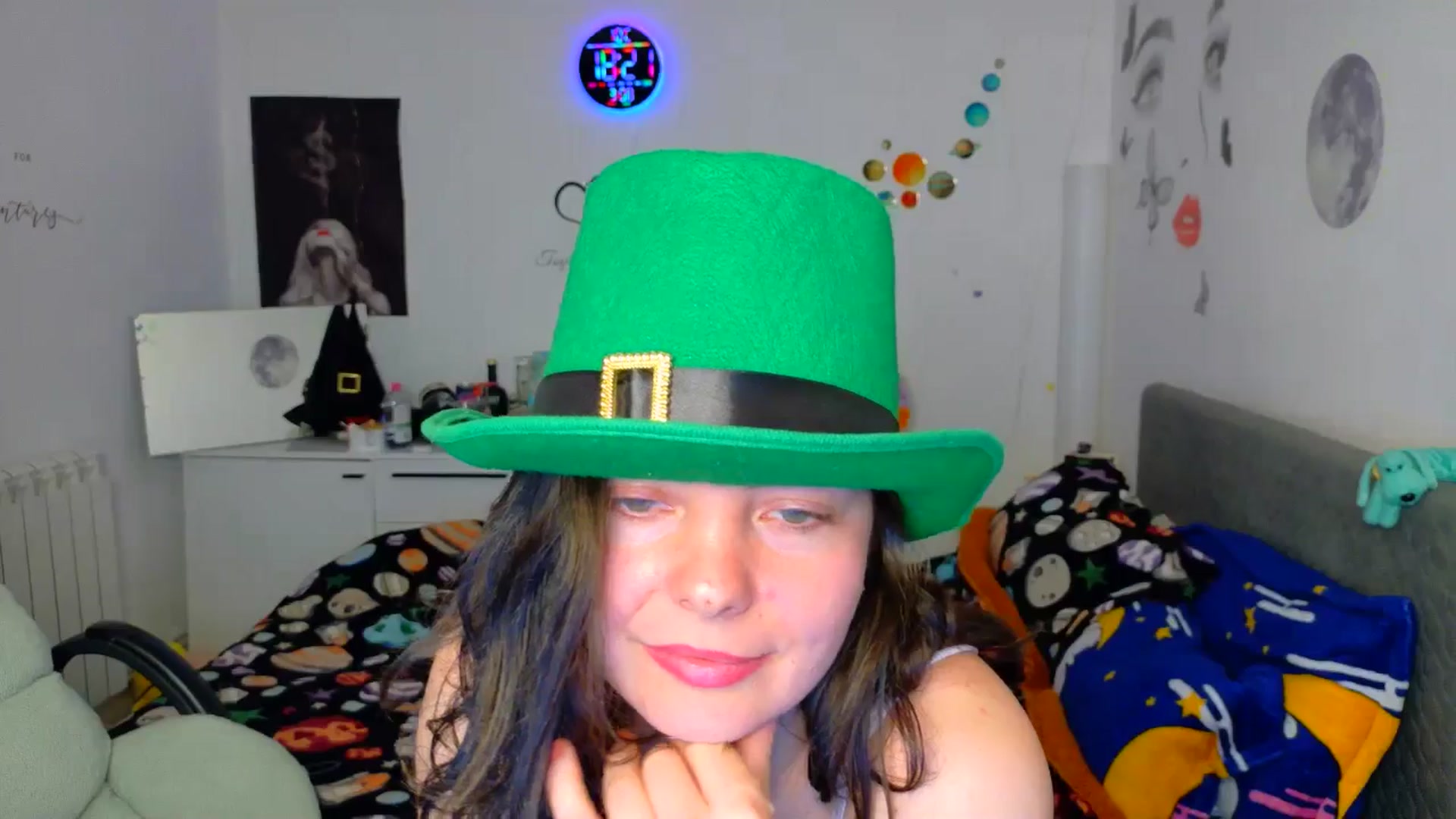 Gallery image thumbnail from YreneA's myfreecams stream on, 03/08/2026, 17:17 image 7 of 20
