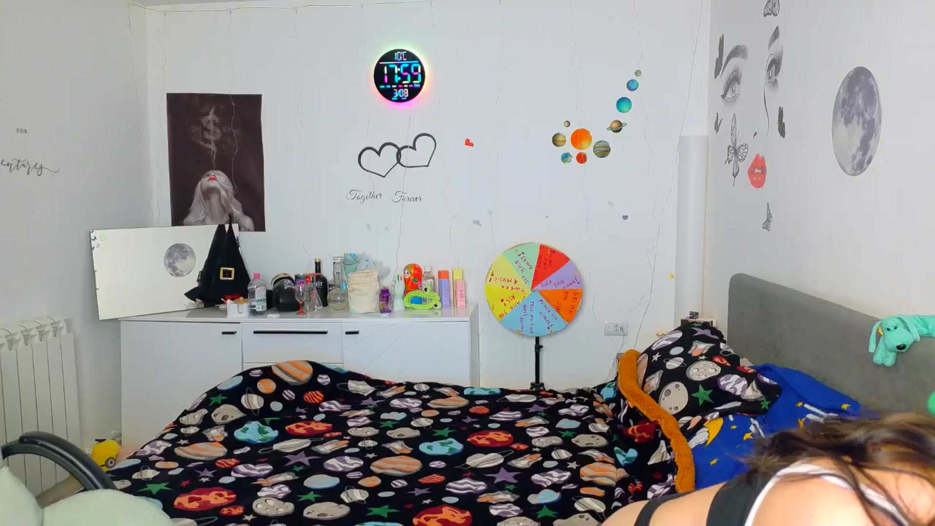 Gallery image thumbnail from YreneA's myfreecams stream on, 03/08/2026, 17:17 image 1 of 20