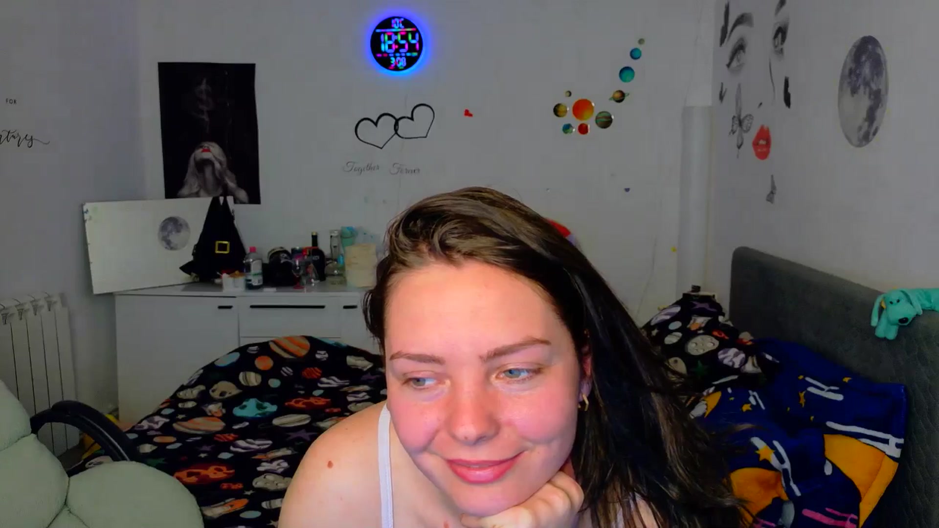 Gallery image thumbnail from YreneA's myfreecams stream on, 03/08/2026, 17:17 image 16 of 20
