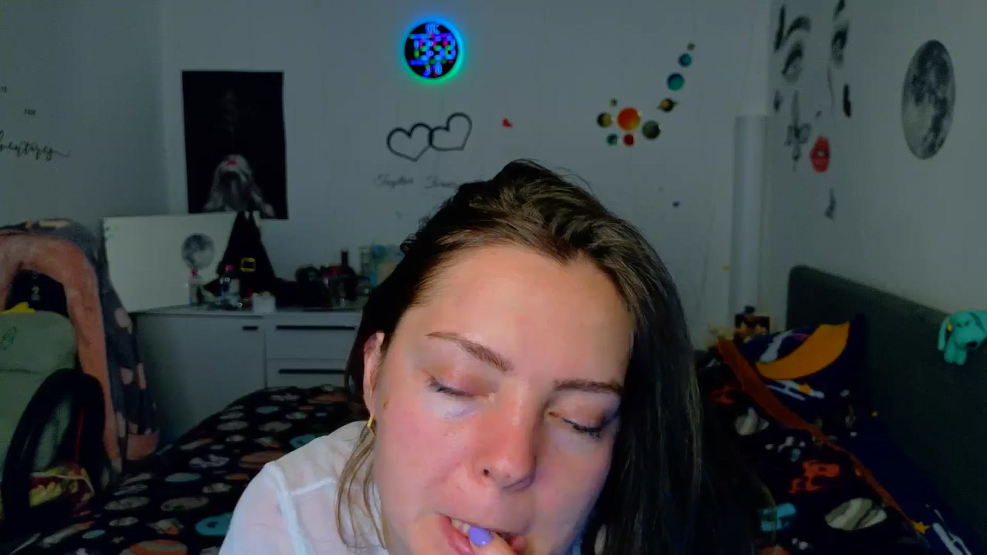 Gallery image thumbnail from YreneA's myfreecams stream on, 03/10/2026, 18:12 image 4 of 20