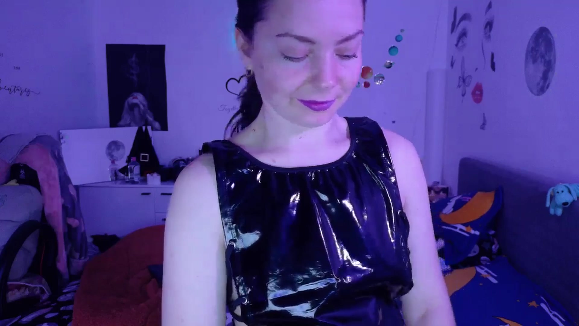 Gallery image thumbnail from YreneA's myfreecams stream on, 03/10/2026, 20:08 image 20 of 20