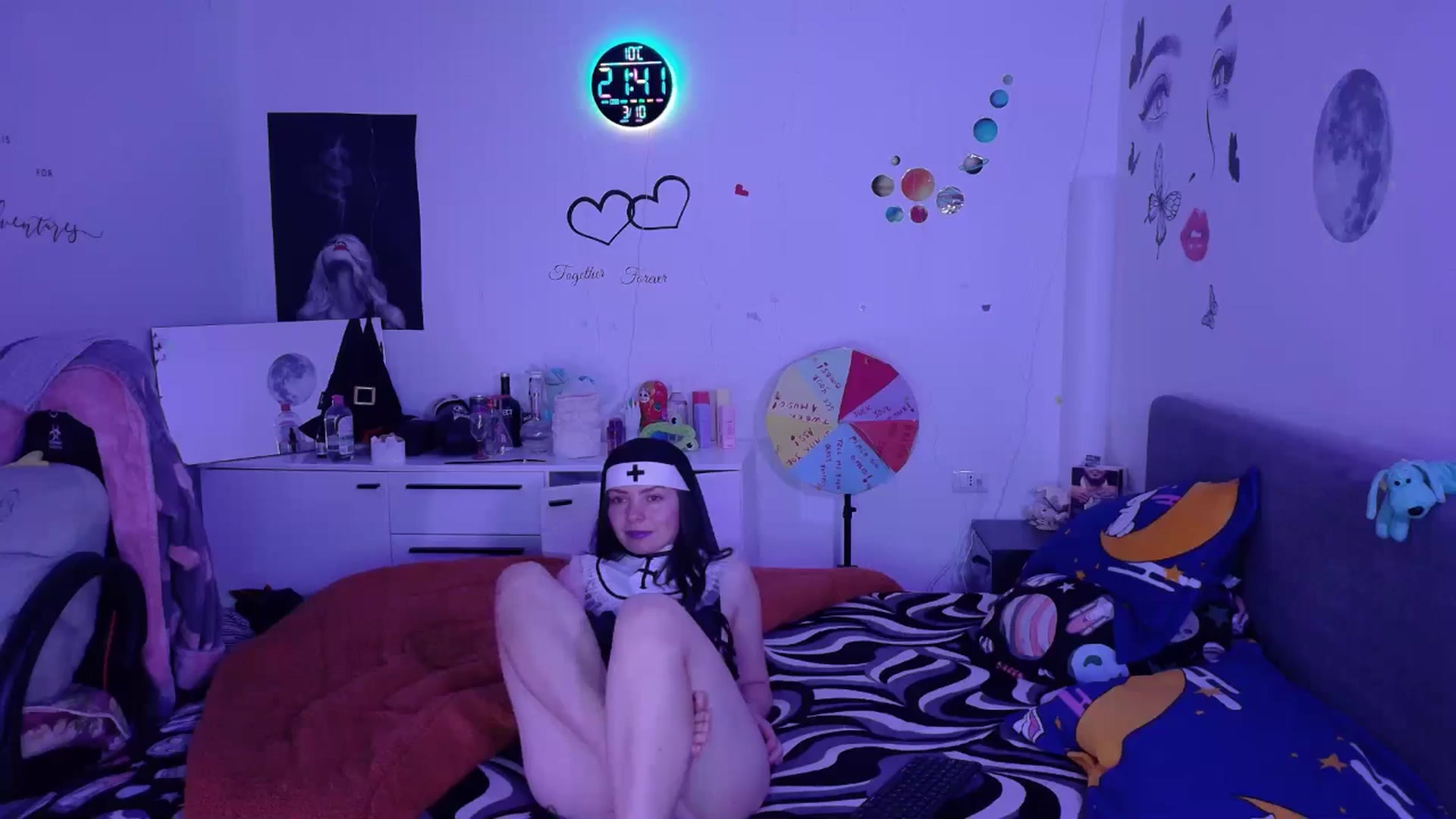 Gallery image thumbnail from YreneA's myfreecams stream on, 03/10/2026, 20:08 image 12 of 20