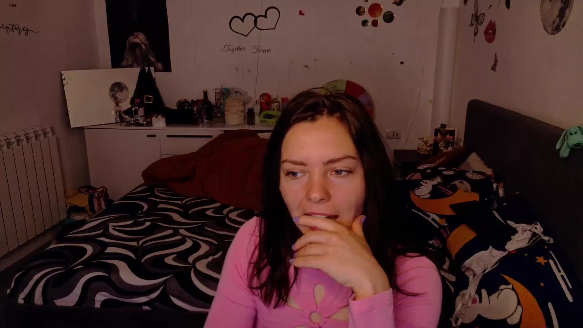 Gallery image thumbnail from YreneA's myfreecams stream on, 03/11/2026, 07:51 image 19 of 20