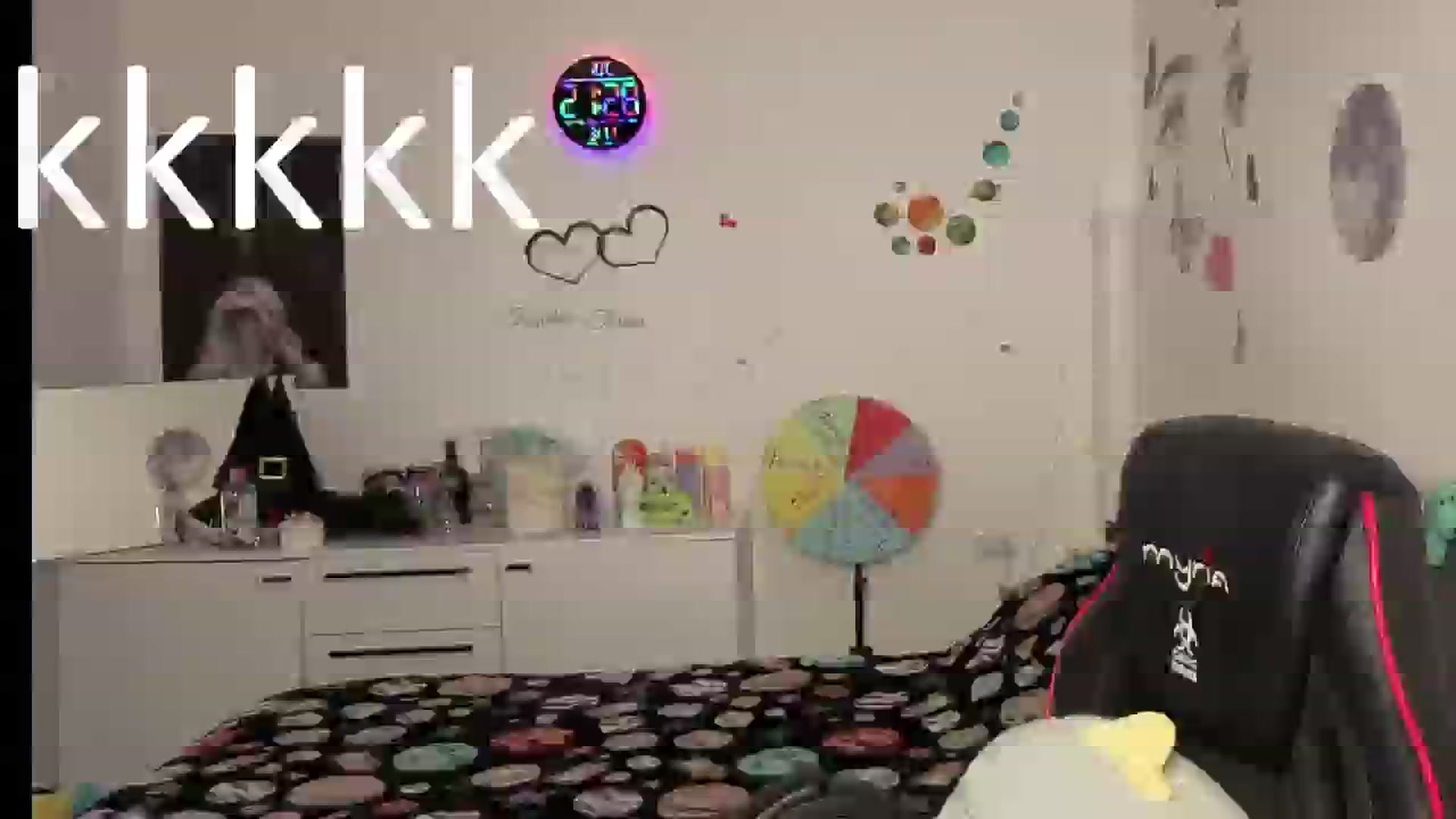 Gallery image thumbnail from YreneA's myfreecams stream on, 03/11/2026, 19:35 image 19 of 20