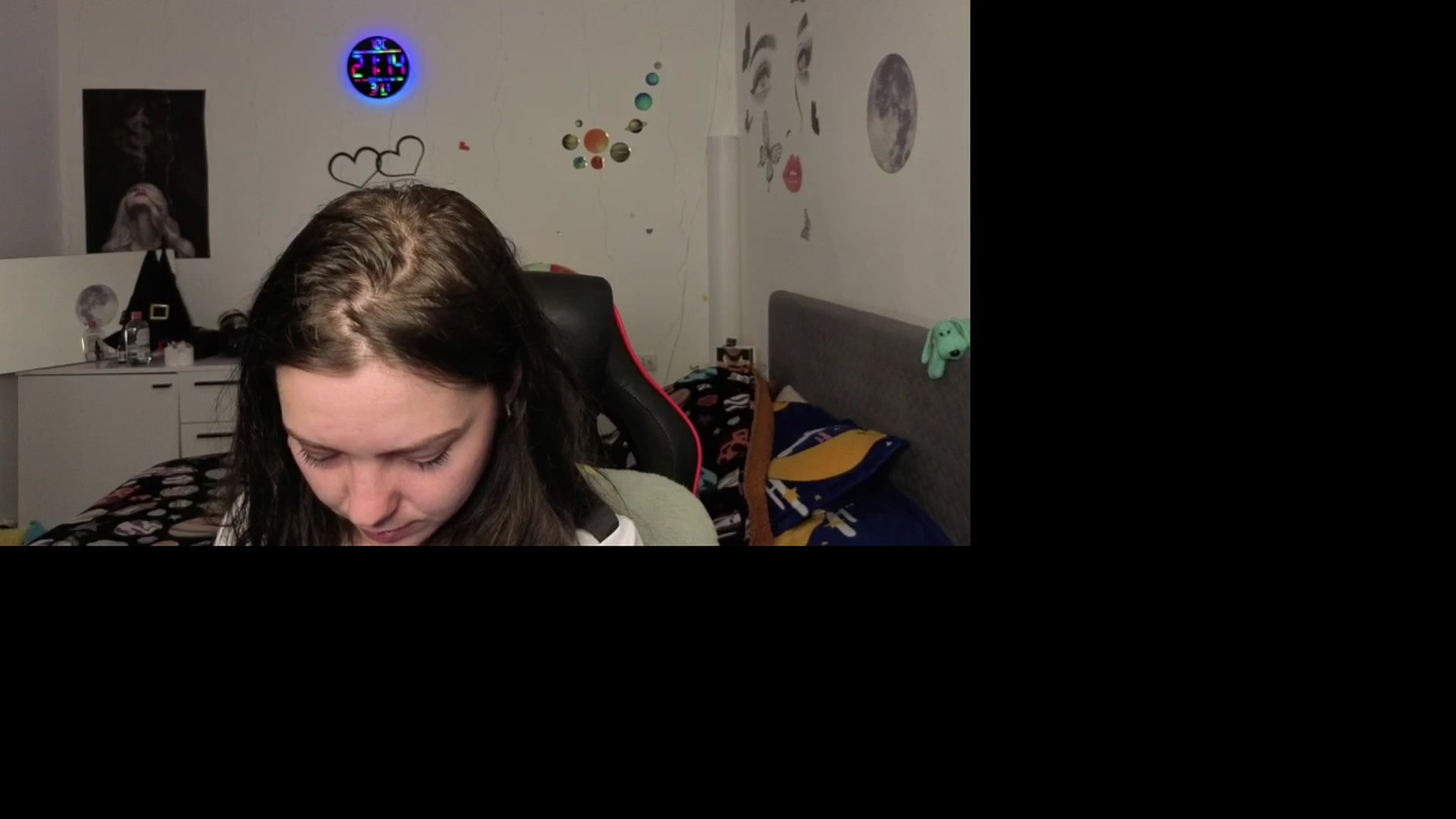 Gallery image thumbnail from YreneA's myfreecams stream on, 03/11/2026, 19:35 image 13 of 20