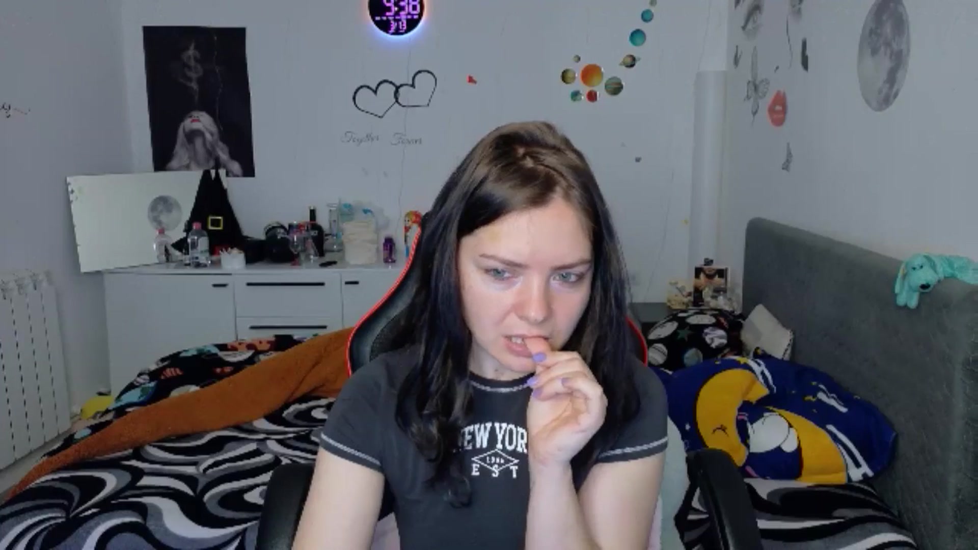 Gallery image thumbnail from YreneA's myfreecams stream on, 03/13/2026, 07:45 image 20 of 20
