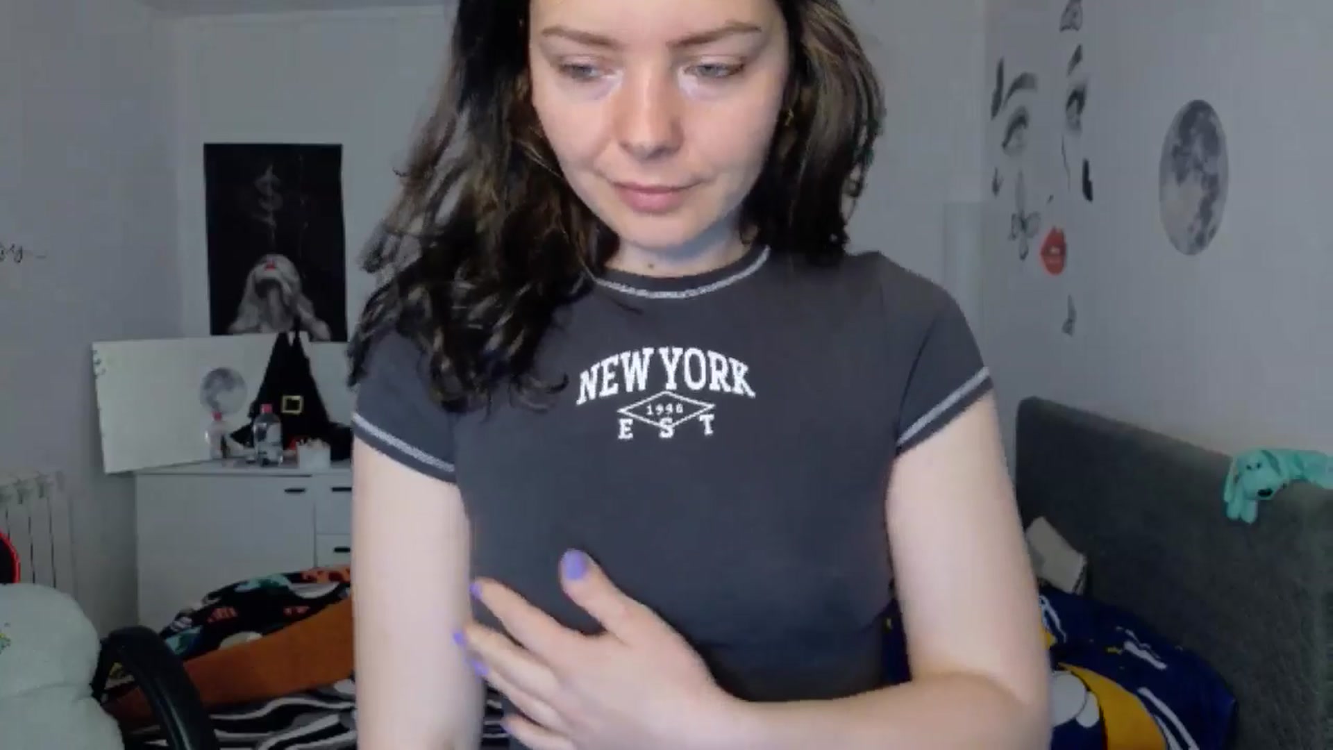 Gallery image thumbnail from YreneA's myfreecams stream on, 03/13/2026, 07:45 image 12 of 20