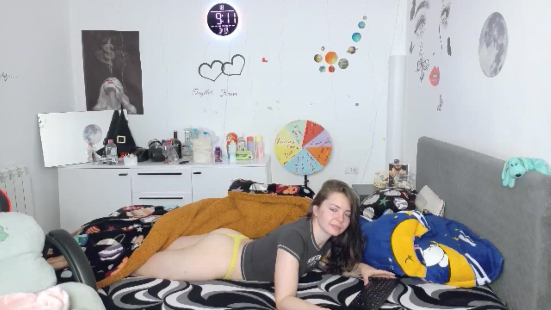 Gallery image thumbnail from YreneA's myfreecams stream on, 03/13/2026, 07:45 image 8 of 20