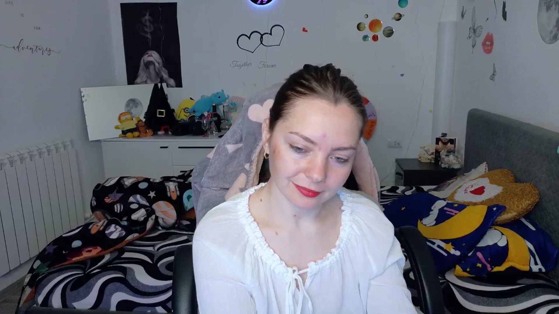 Gallery image thumbnail from YreneA's myfreecams stream on, 03/16/2026, 08:08 image 6 of 20