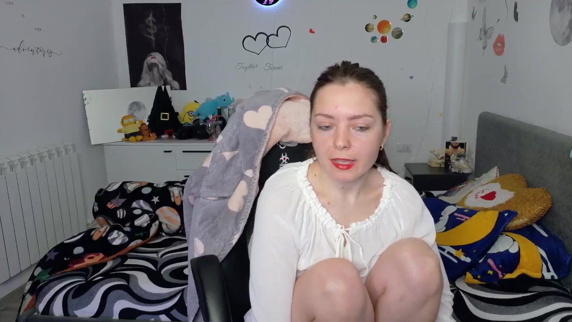 Gallery image thumbnail from YreneA's myfreecams stream on, 03/16/2026, 08:08 image 15 of 20