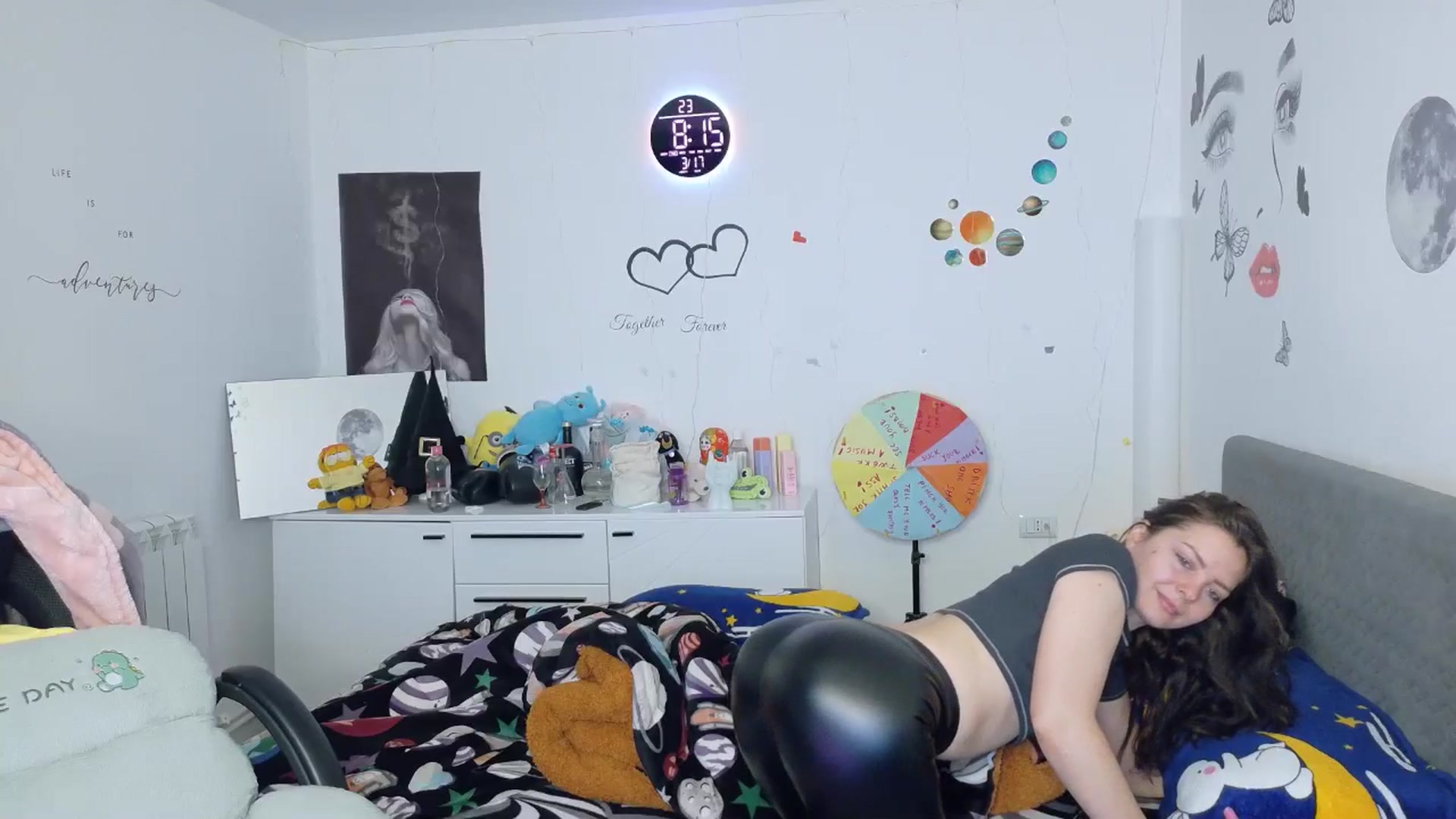 Gallery image thumbnail from YreneA's myfreecams stream on, 03/17/2026, 08:07 image 8 of 20