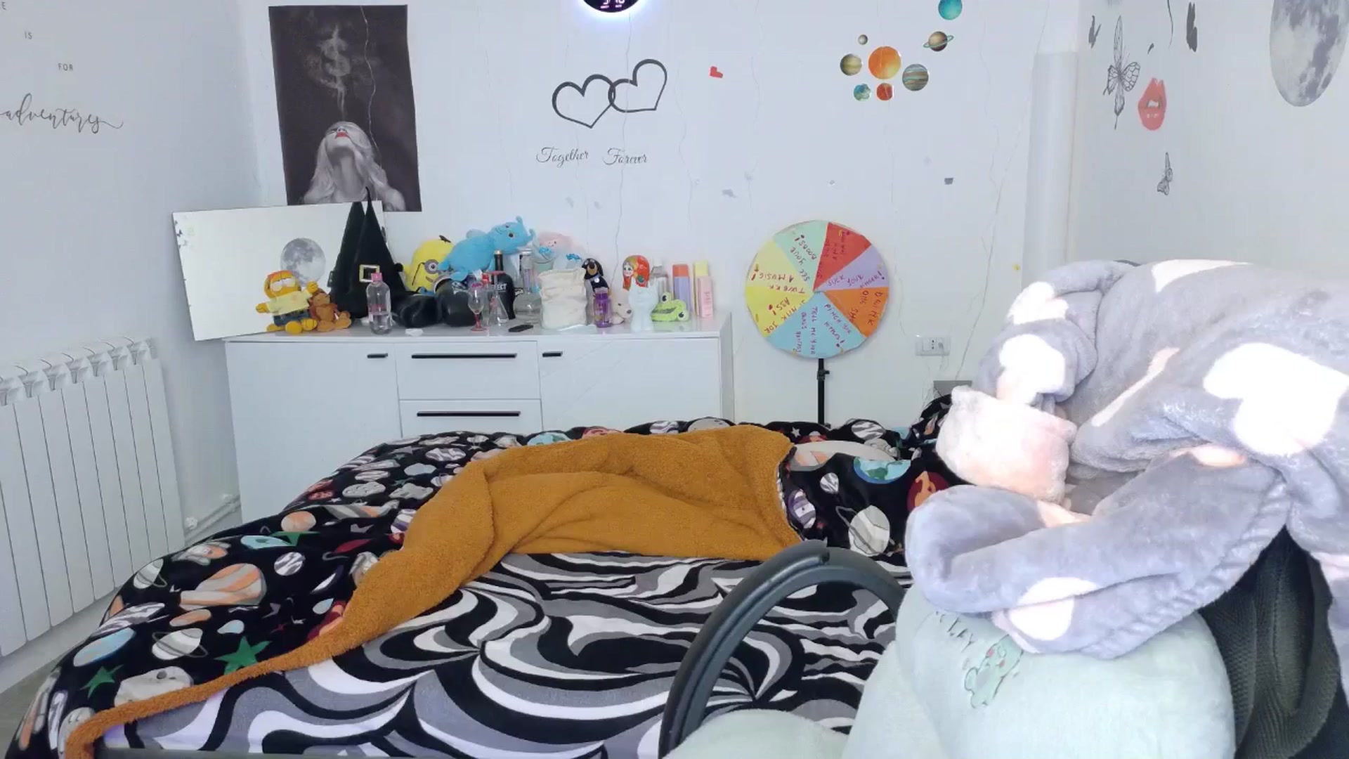 Gallery image thumbnail from YreneA's myfreecams stream on, 03/18/2026, 07:39 image 7 of 20