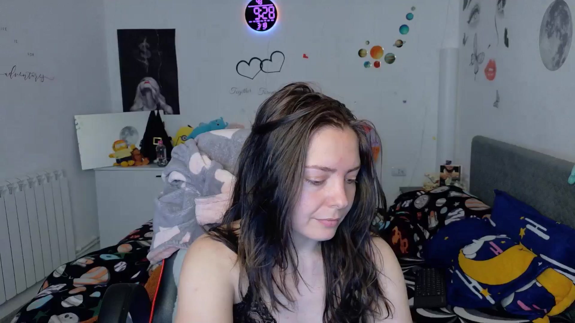 Gallery image thumbnail from YreneA's myfreecams stream on, 03/18/2026, 07:39 image 20 of 20