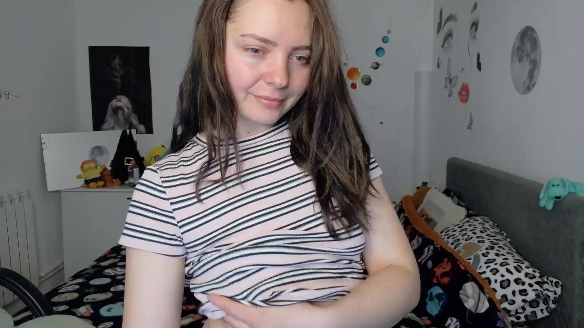 Gallery image thumbnail from YreneA's myfreecams stream on, 03/23/2026, 17:50 image 9 of 20