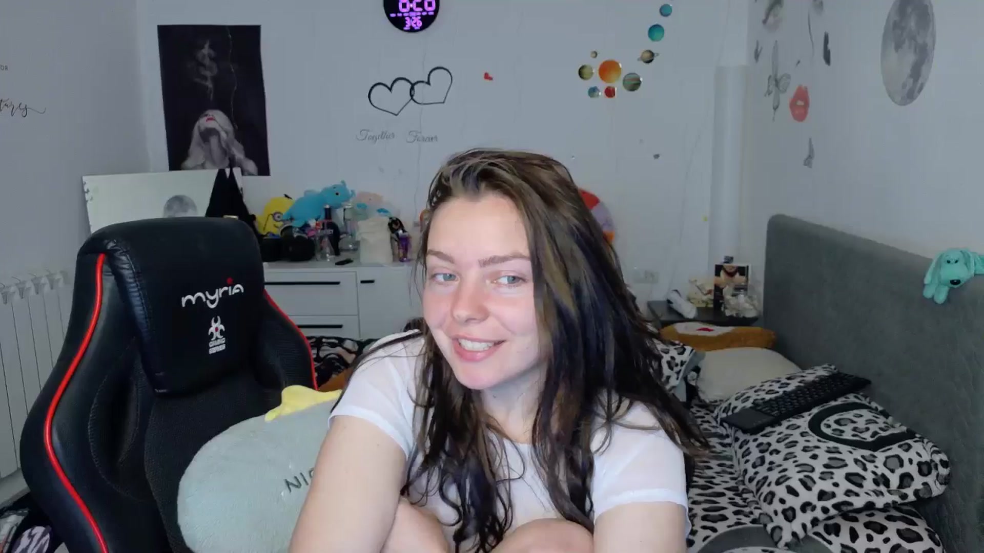 Gallery image thumbnail from YreneA's myfreecams stream on, 03/26/2026, 06:34 image 16 of 20