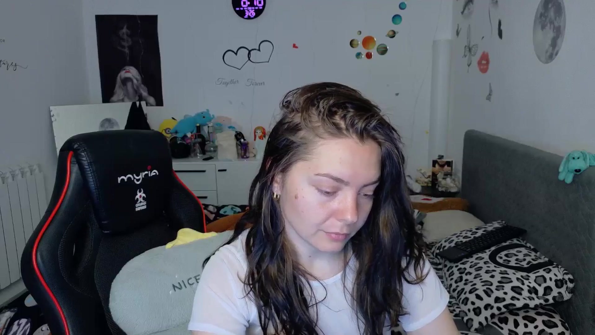 Gallery image thumbnail from YreneA's myfreecams stream on, 03/26/2026, 06:34 image 6 of 20