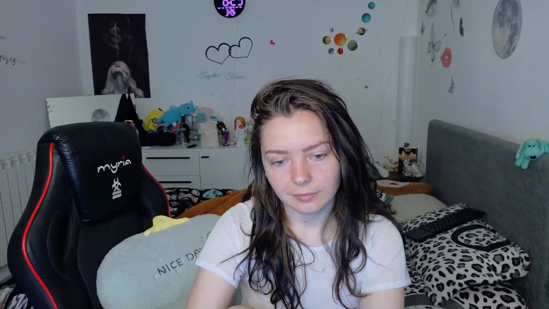 Gallery image thumbnail from YreneA's myfreecams stream on, 03/26/2026, 06:34 image 14 of 20