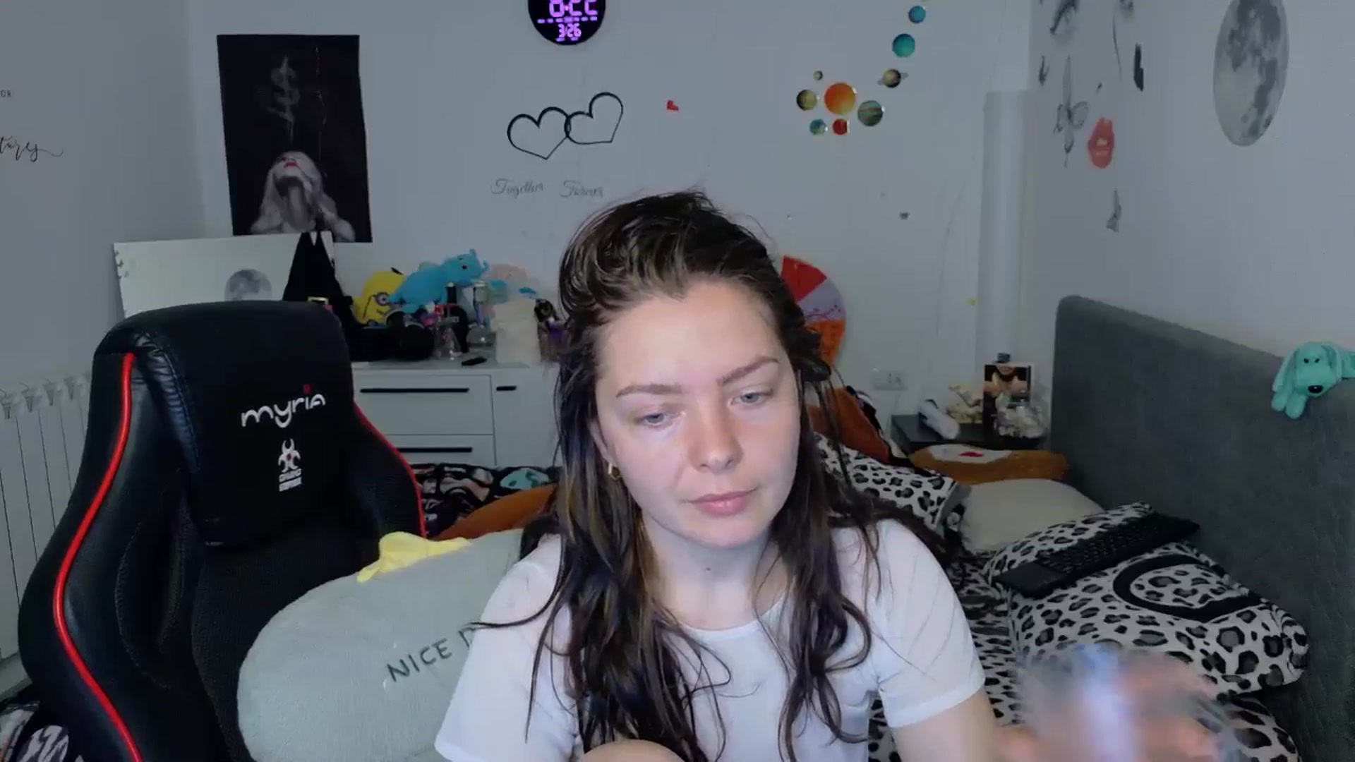 Gallery image thumbnail from YreneA's myfreecams stream on, 03/26/2026, 06:34 image 10 of 20