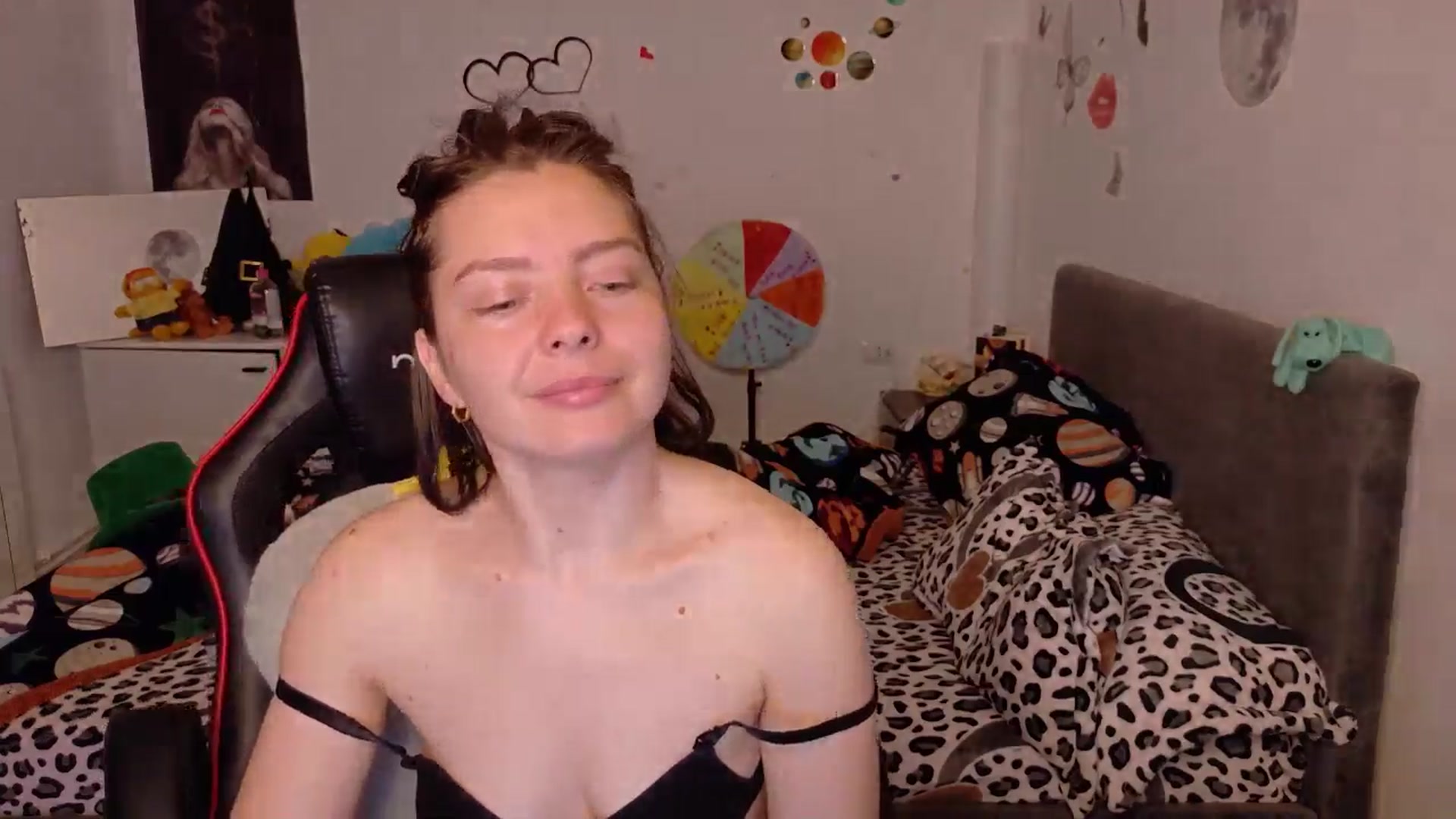 Gallery image thumbnail from YreneA's myfreecams stream on, 03/30/2026, 05:46 image 11 of 20