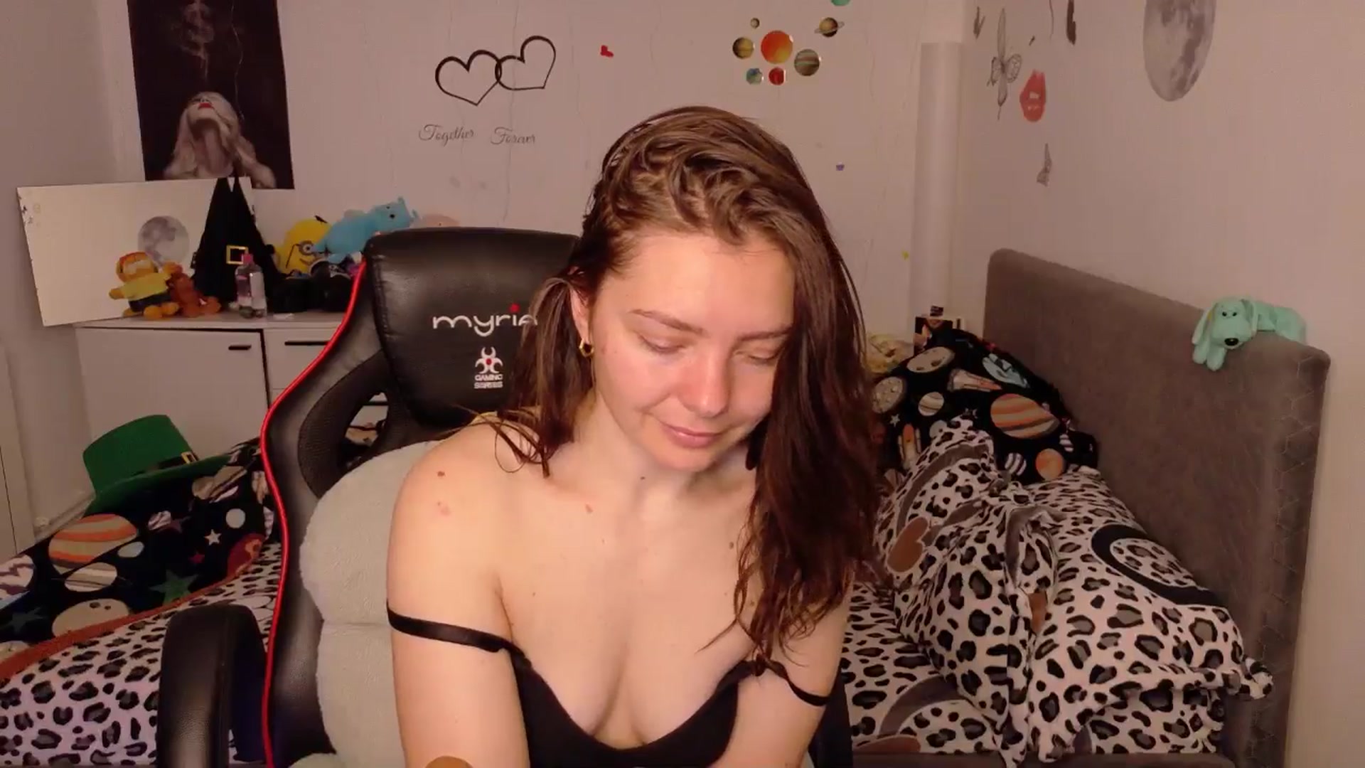 Gallery image thumbnail from YreneA's myfreecams stream on, 03/30/2026, 05:46 image 17 of 20