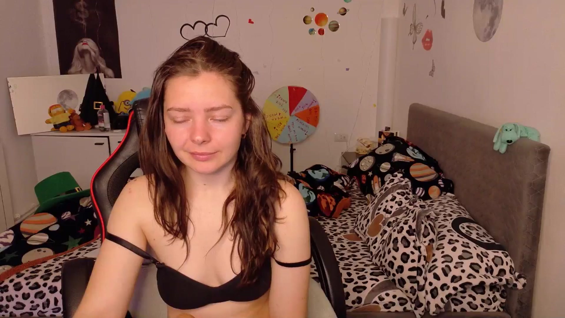Gallery image thumbnail from YreneA's myfreecams stream on, 03/30/2026, 05:46 image 18 of 20